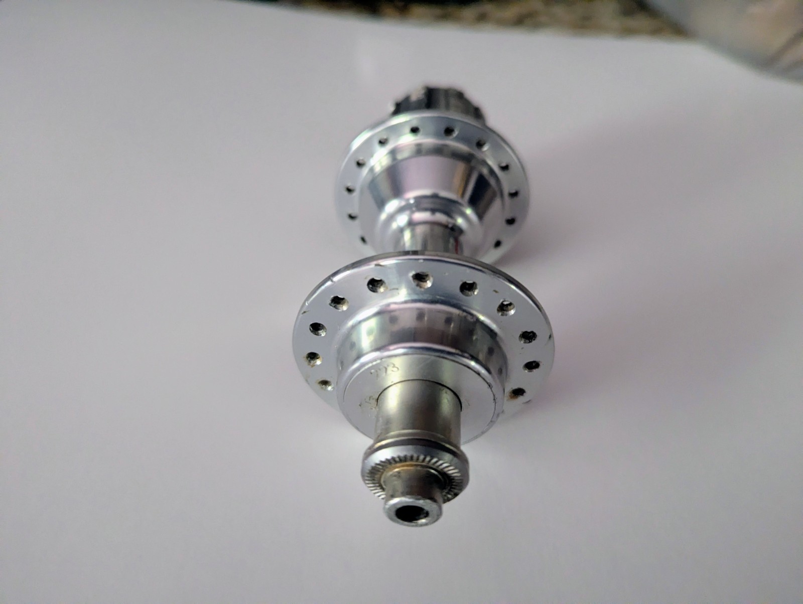 Hugi Compact hub Vintage 8/9/10 spd DT Swiss 32 spoke For QR