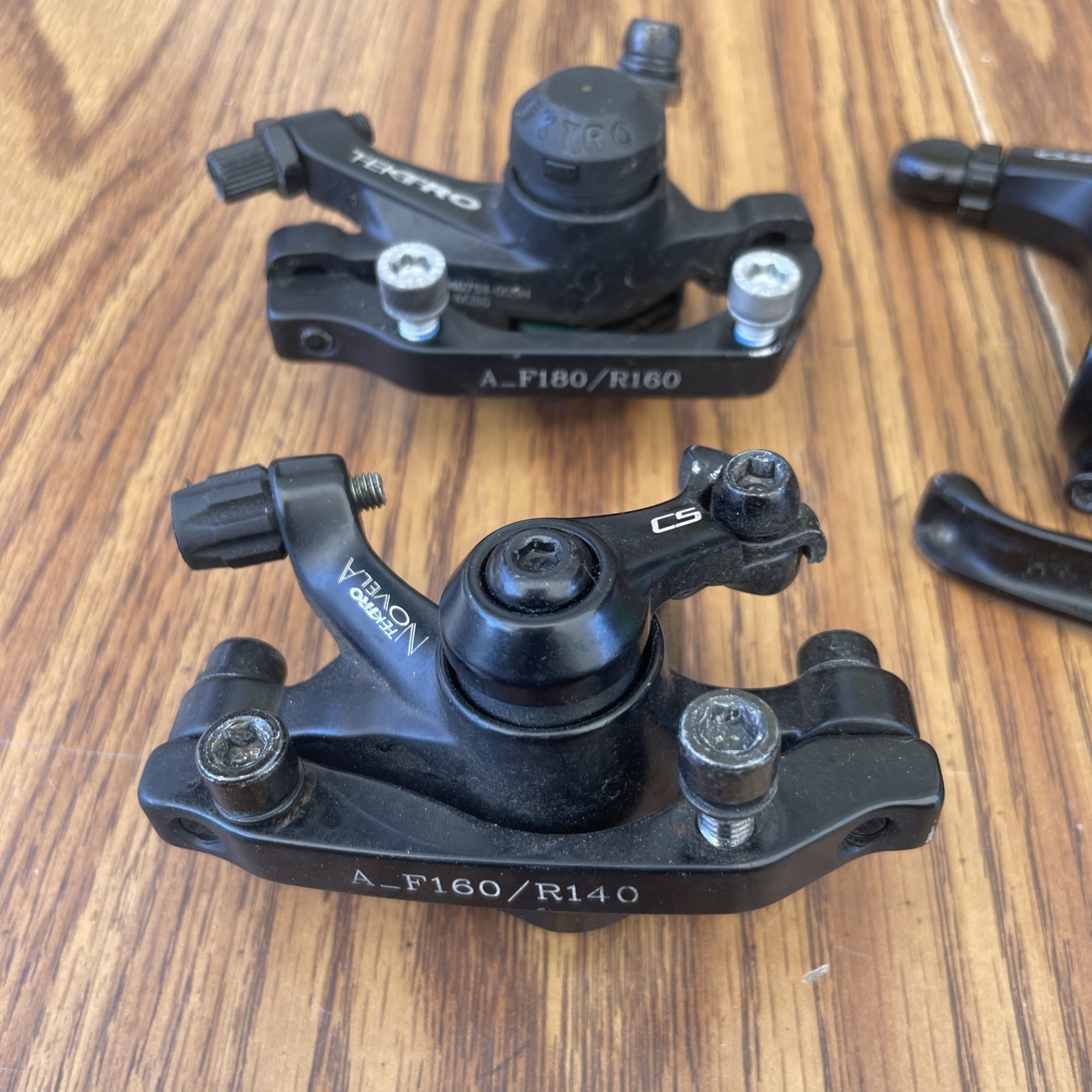 Tektro Bike Disc Brakes Brake Calipers Front + Rear Set