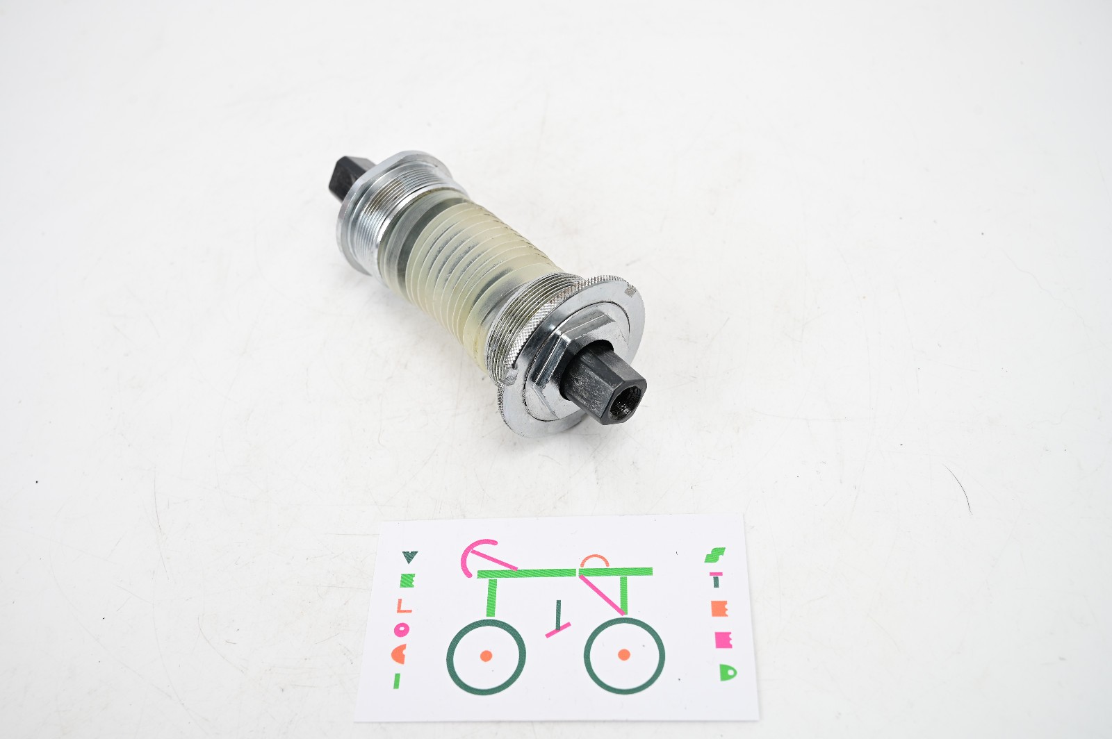Vintage Old School Cup and Cone Bottom Bracket 68mm Shell x 119mm Japan