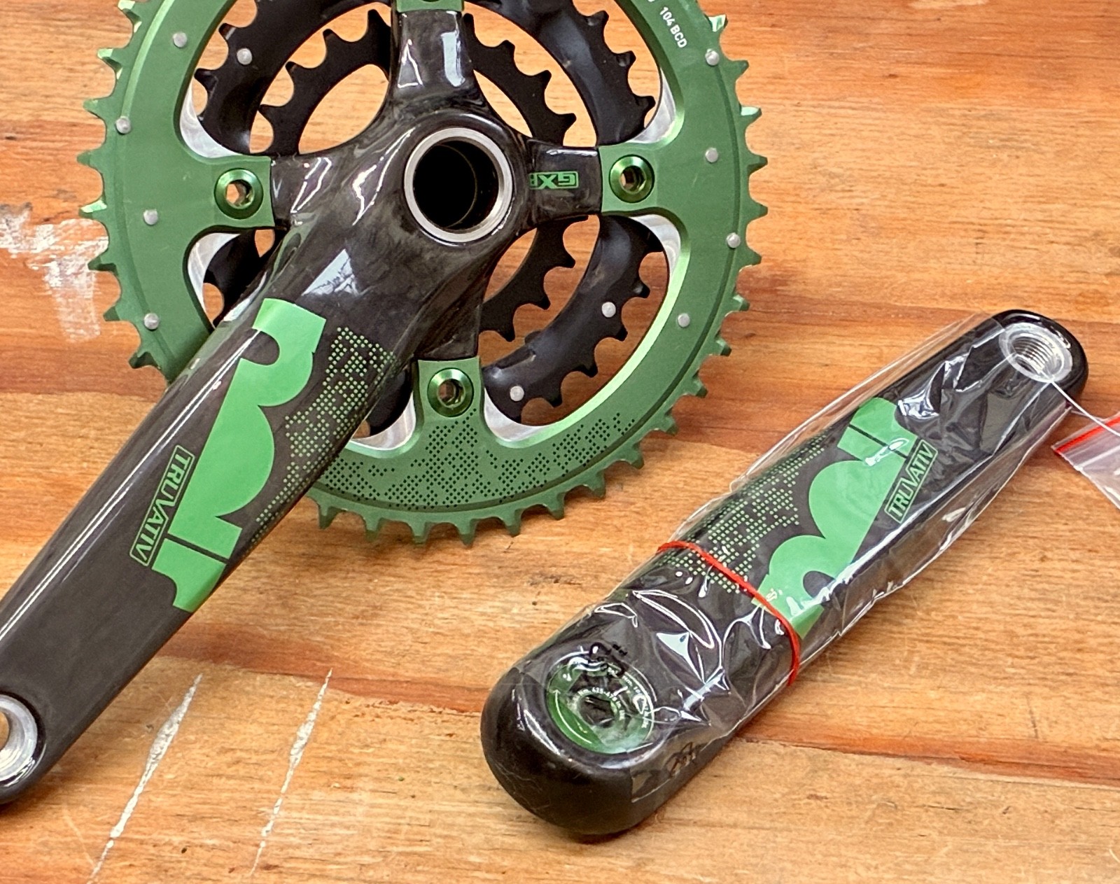 New SRAM Truvativ Noir GXP Triple Carbon Fiber 9 Speed MTB Crankset • 175mm