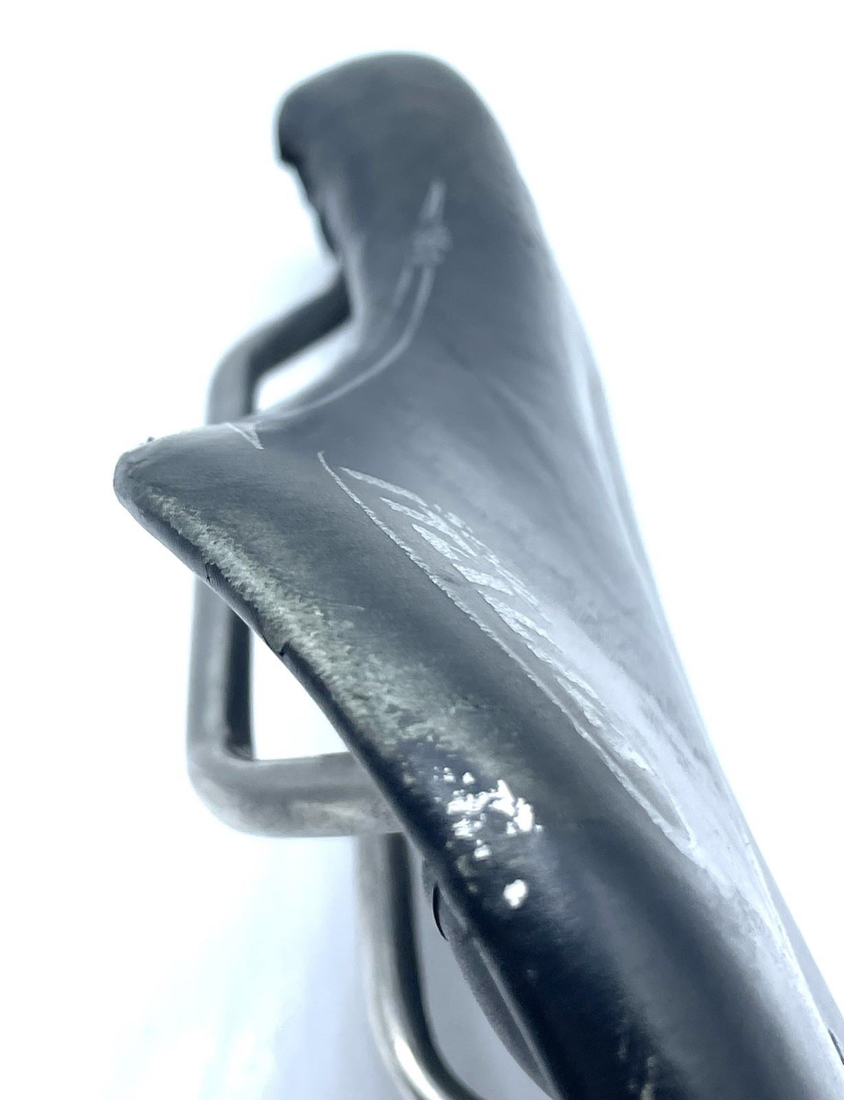 Selle Italia SLR Carbon Fiber Road / Triathlon Saddle