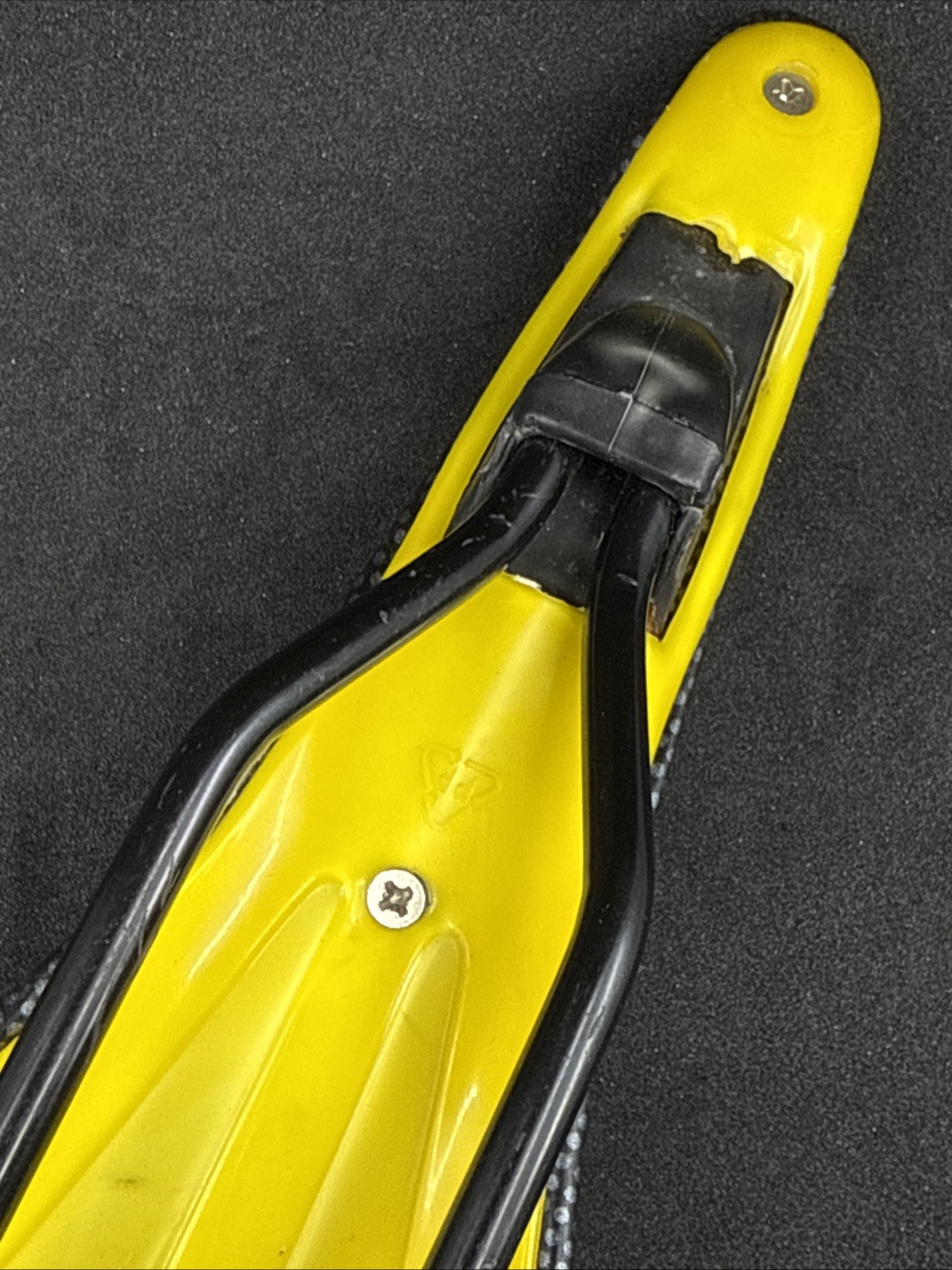 Gipiemme PENTA Saddle Black & Yellow Steel Rails 270mm x 140mm NEAR MINT