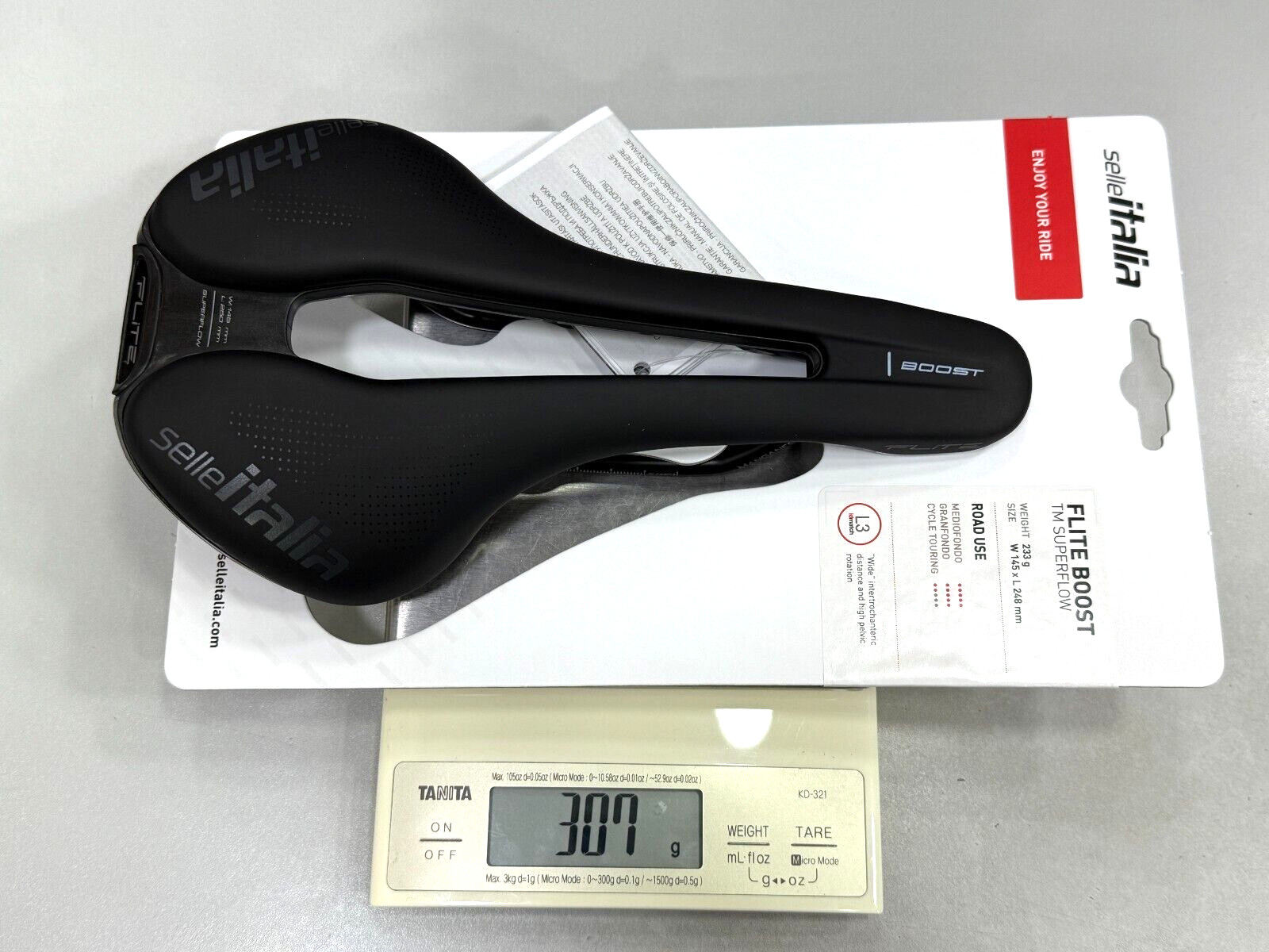 Selle Italia Flite Boost TM Superflow Manganese Rail Saddle L3 (145x250mm) Black