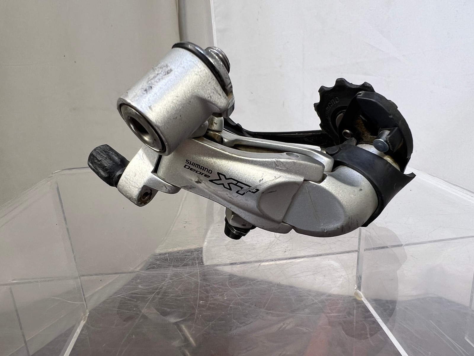 Shimano Deore XT RD-M760 9 Speed Mountain Bike Rear Derailleur Long Cage MTB