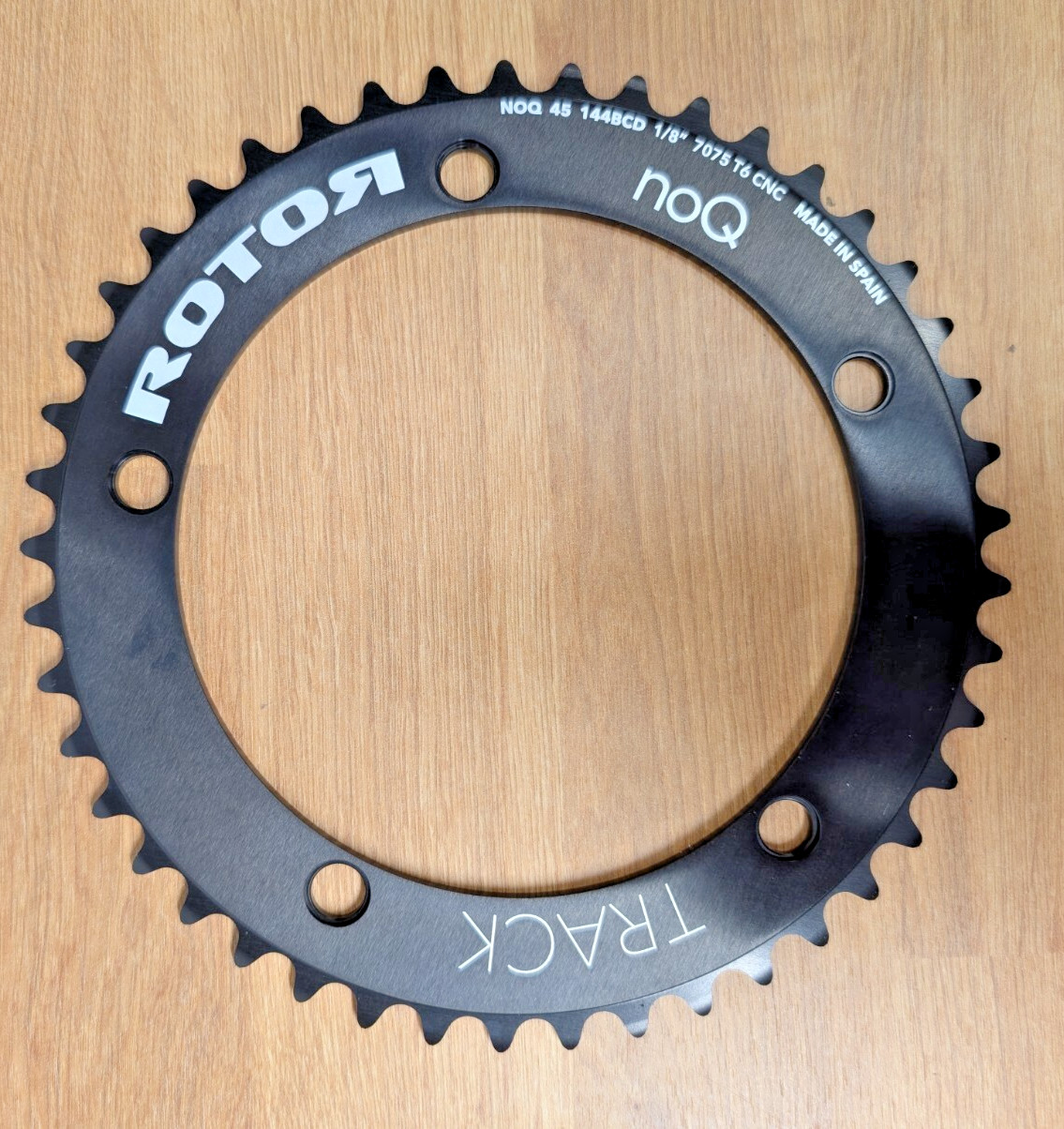 Rotor NoQ Track Chainring – 45T – BCD 144×5 – 1/8″ Chain – C01-505-16010A-0