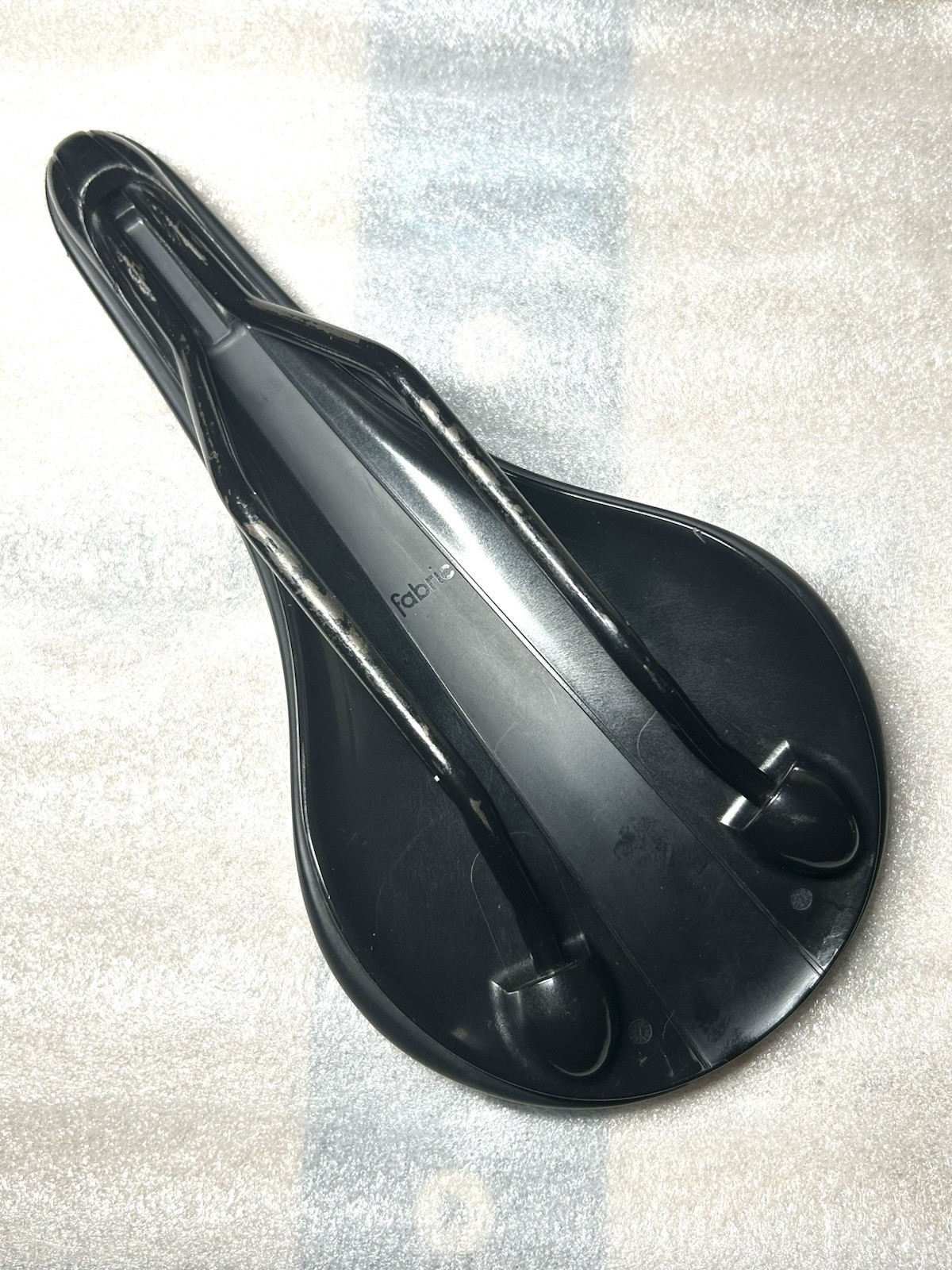 Fabric Line Sport Steel Rail Road Saddle 240g 132 x 265 mm