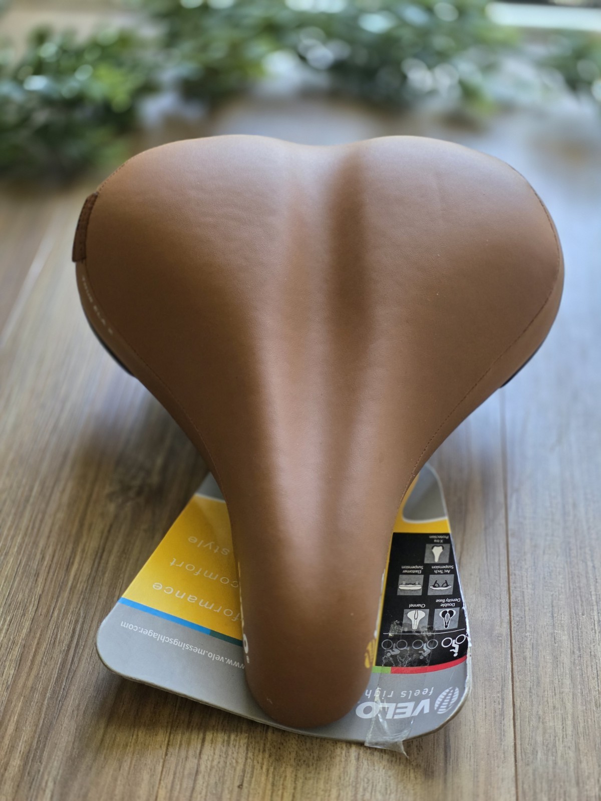 Bike Saddle VELO TOUR ELA X Brown Unisex Gel Cycling Seat BRAND NEW