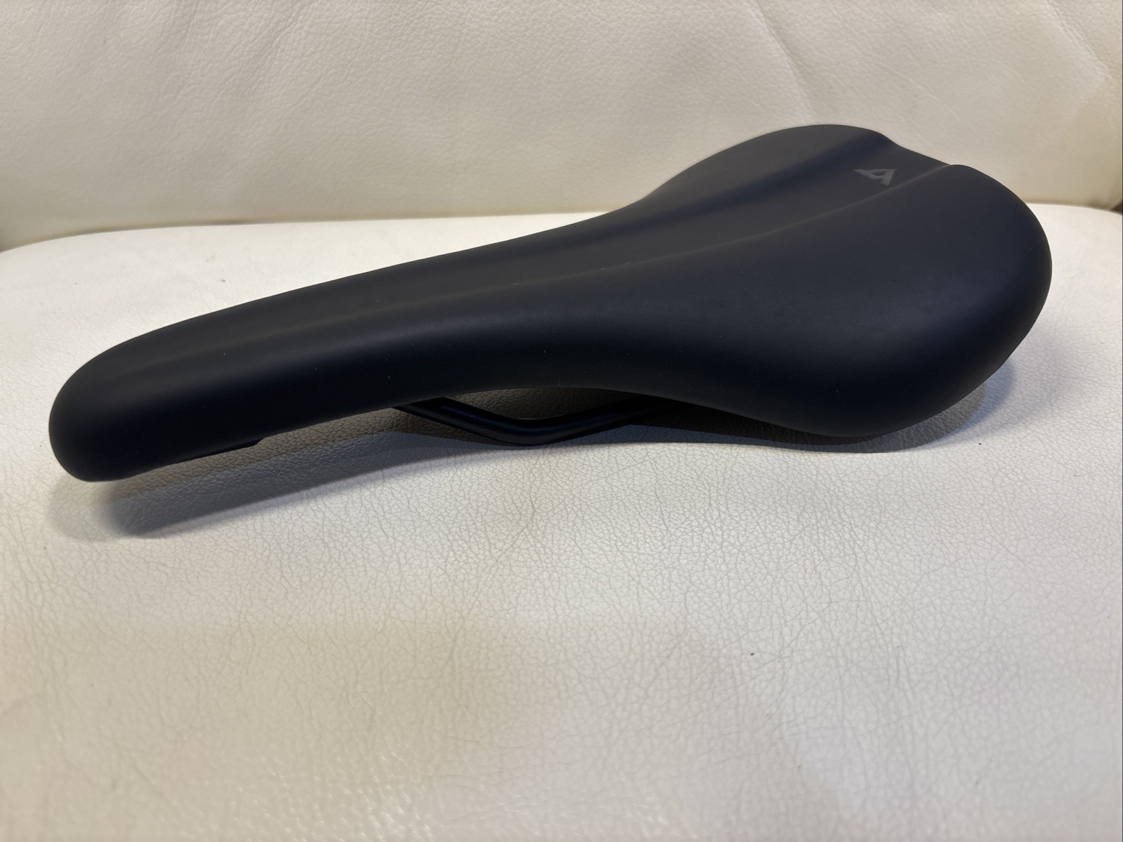 SDG Bel-Air V3 MAX Lux-Alloy Pure Comfort Bike Saddle Road MTB – Black