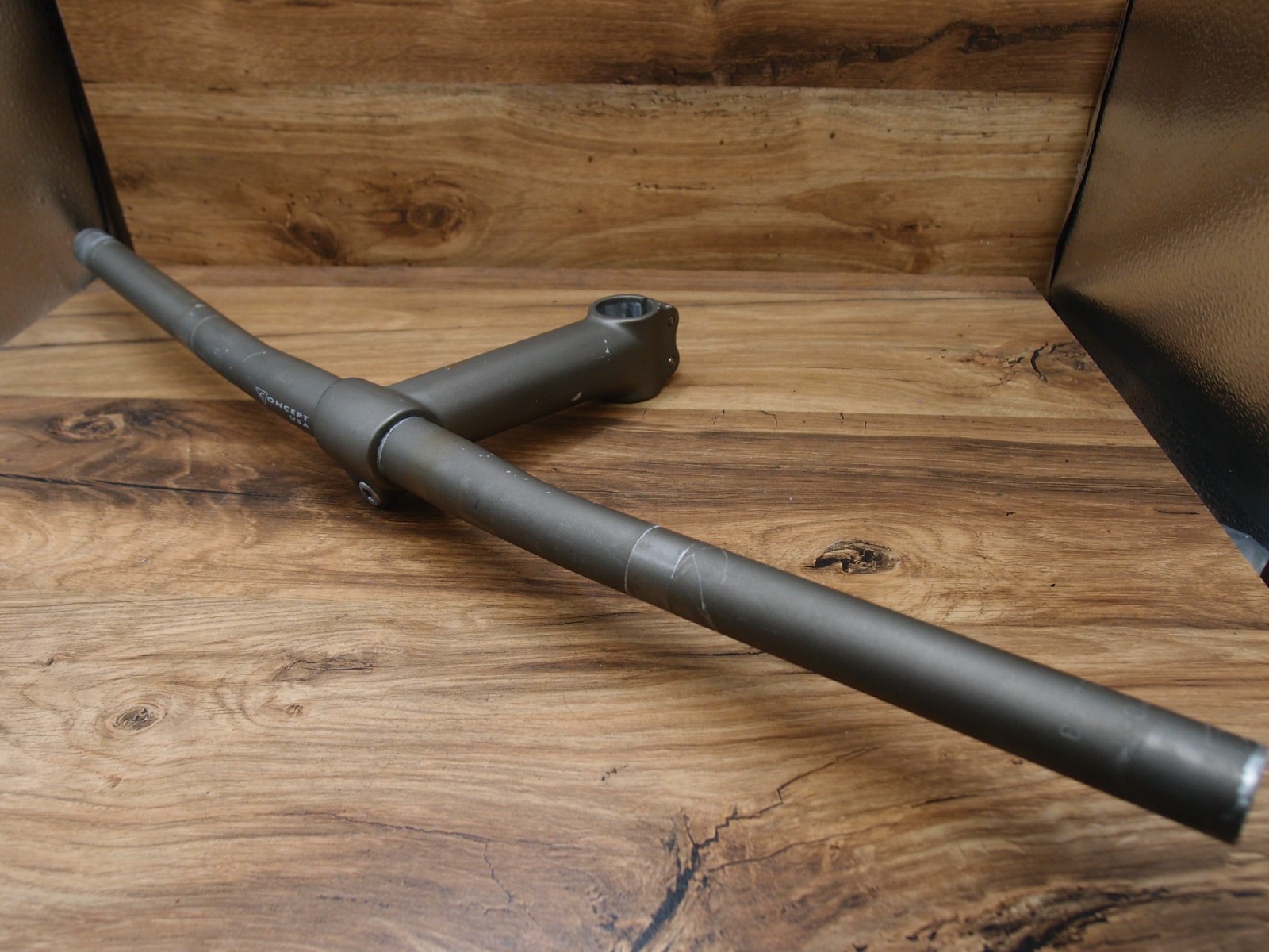 flat handlebar CONCEPT USA for MTB + ahead stem Concept 1 in
