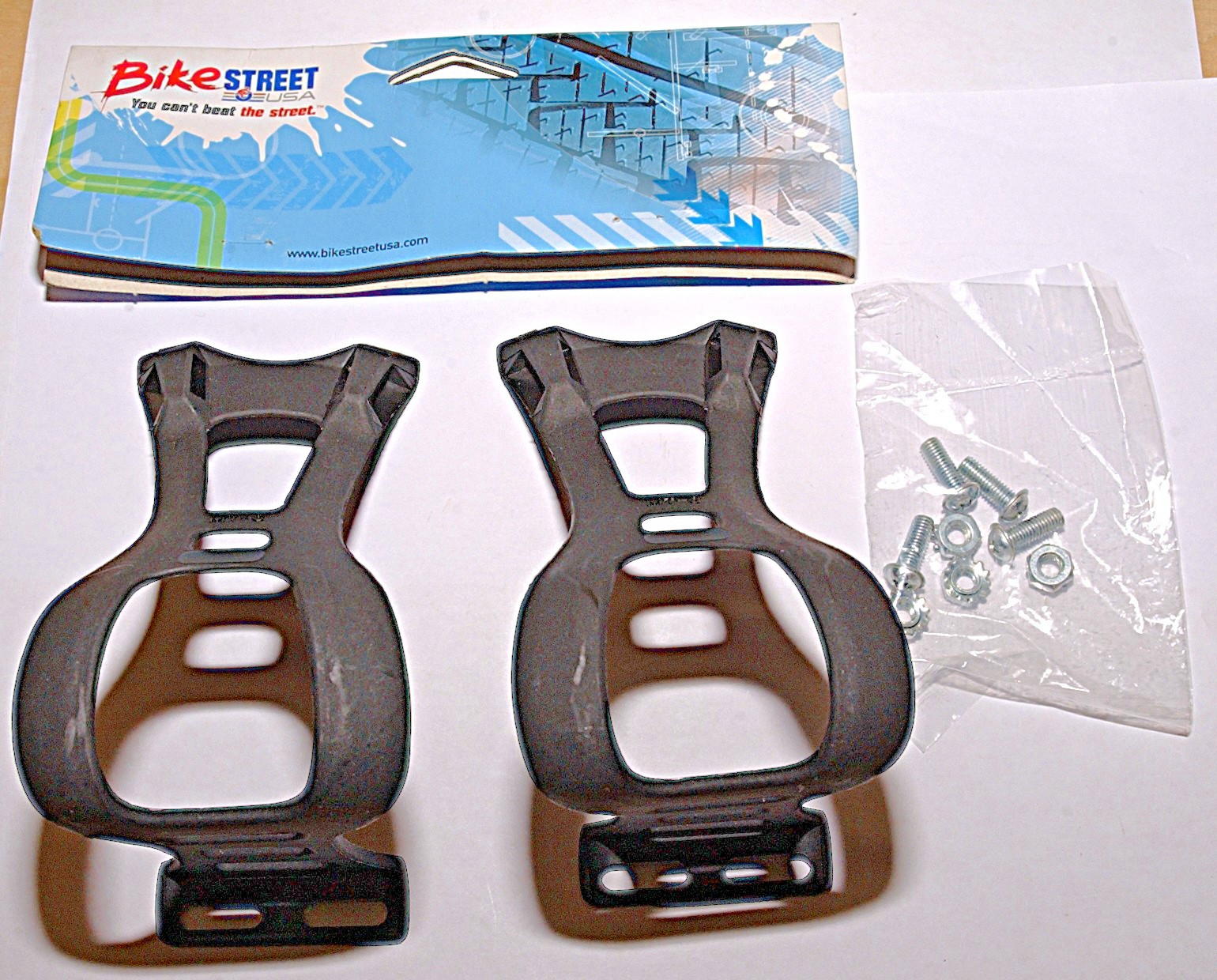 Bike-Street MT-3 Road Mountain Bicycle Pedal TOE CLIPS, Plastic, & 7cm Toe Depth