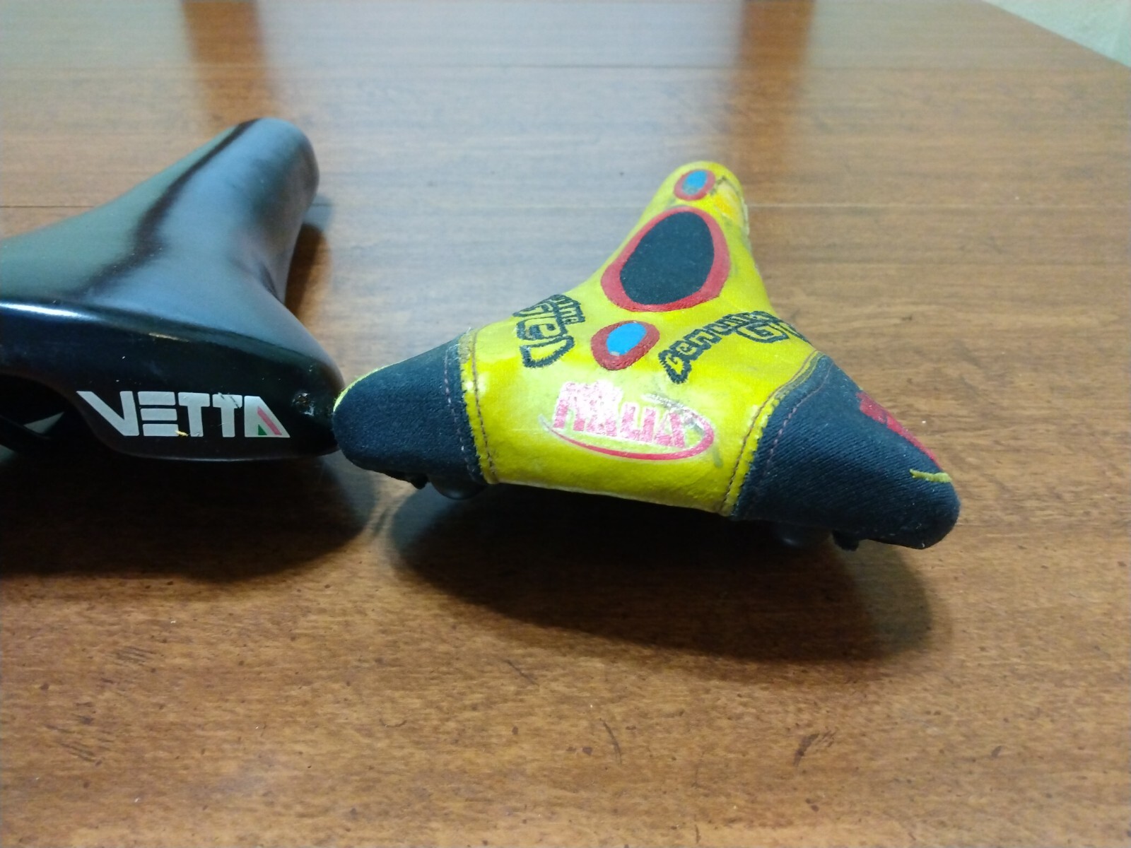 VTG SELLE SAN MARCO ITALIA SADDLES RACE SEAT TURBO MATIC INVICTA YELLOW LOT OF 3