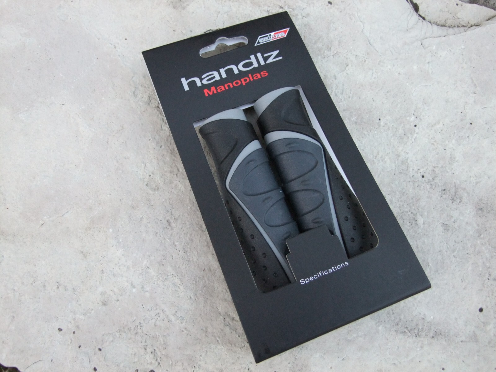 Handlz Ergonomic Rubber MTB Soft Rubber Grips With End Caps Black/Gray, 5″ long