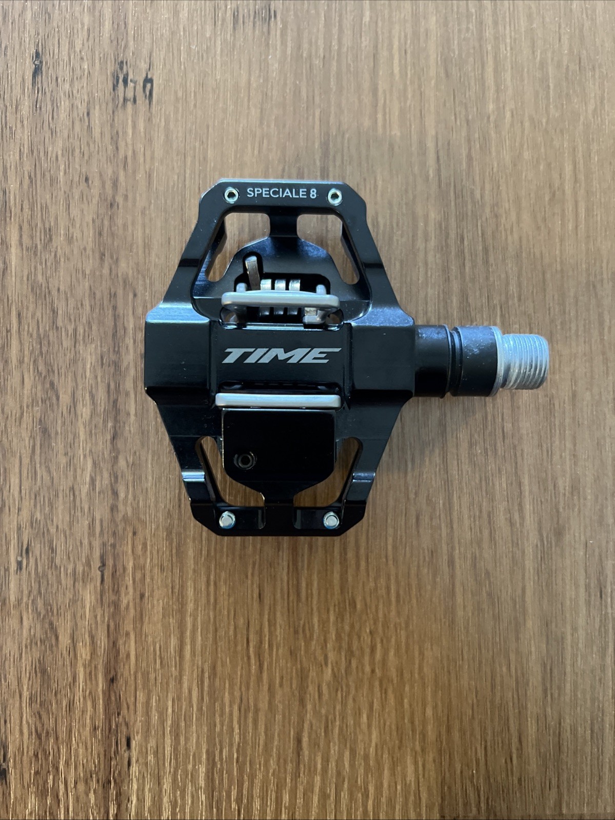 TIME Speciale 8 pedals