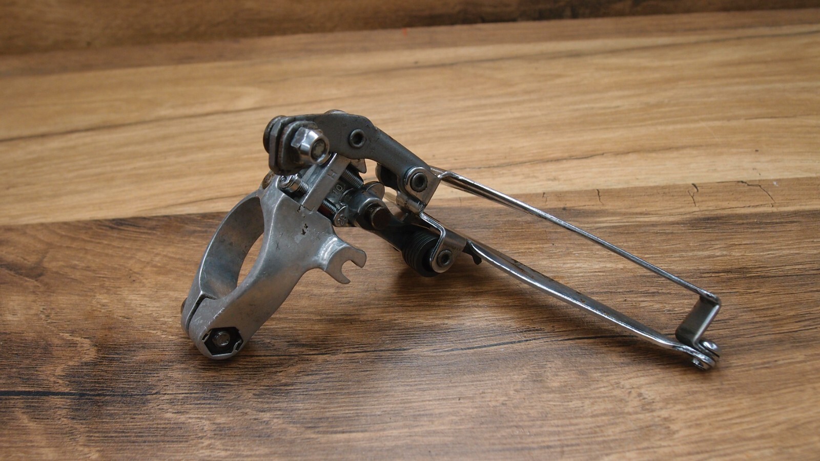 1980s front derailleur Suntour 28.6 mm bottom pull VIA Japan Maeda Ind