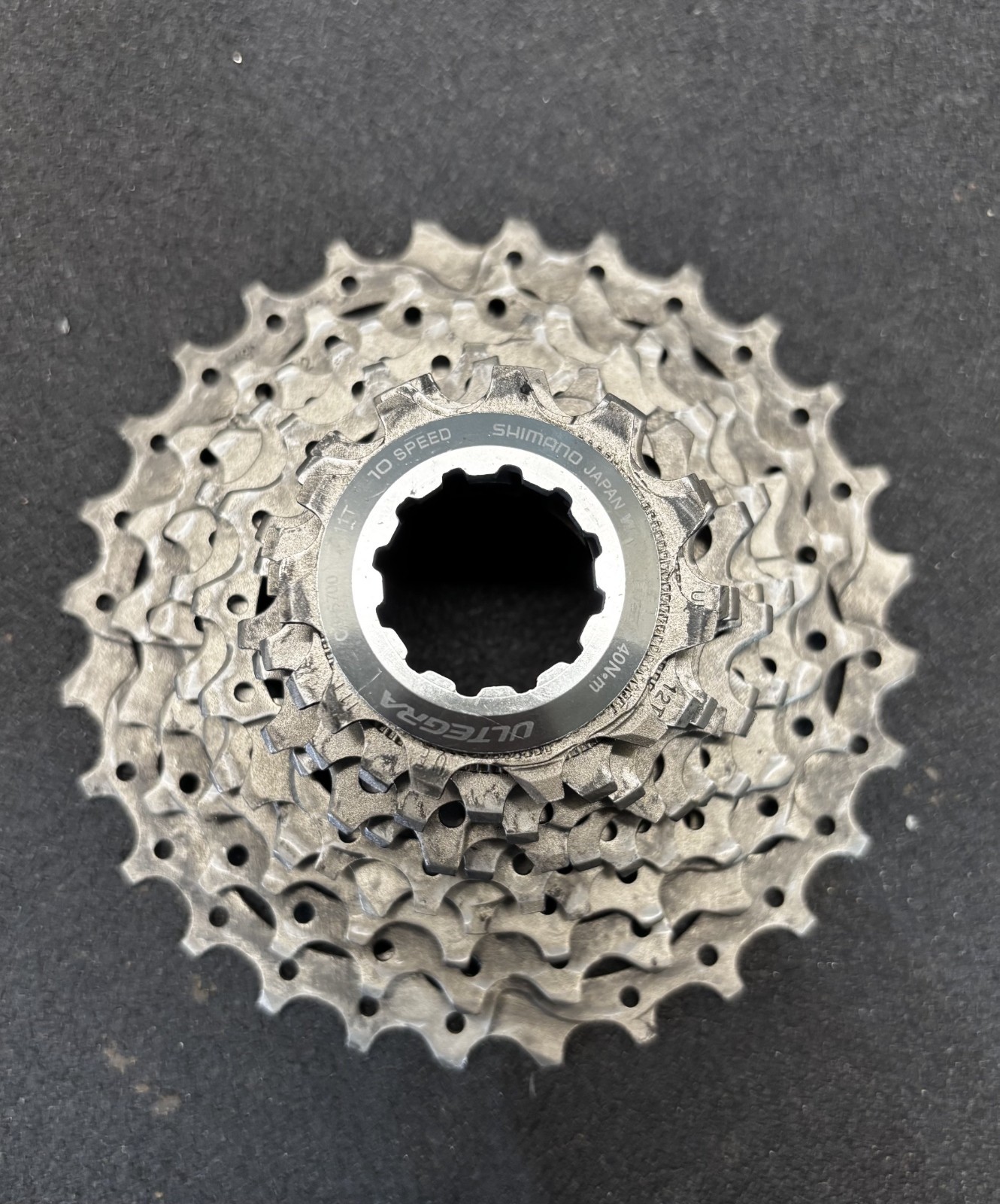 Shimano Ultegra CS-6700 Cassette 10 Speed 11-28T w/ Shimano Chain CN-6600