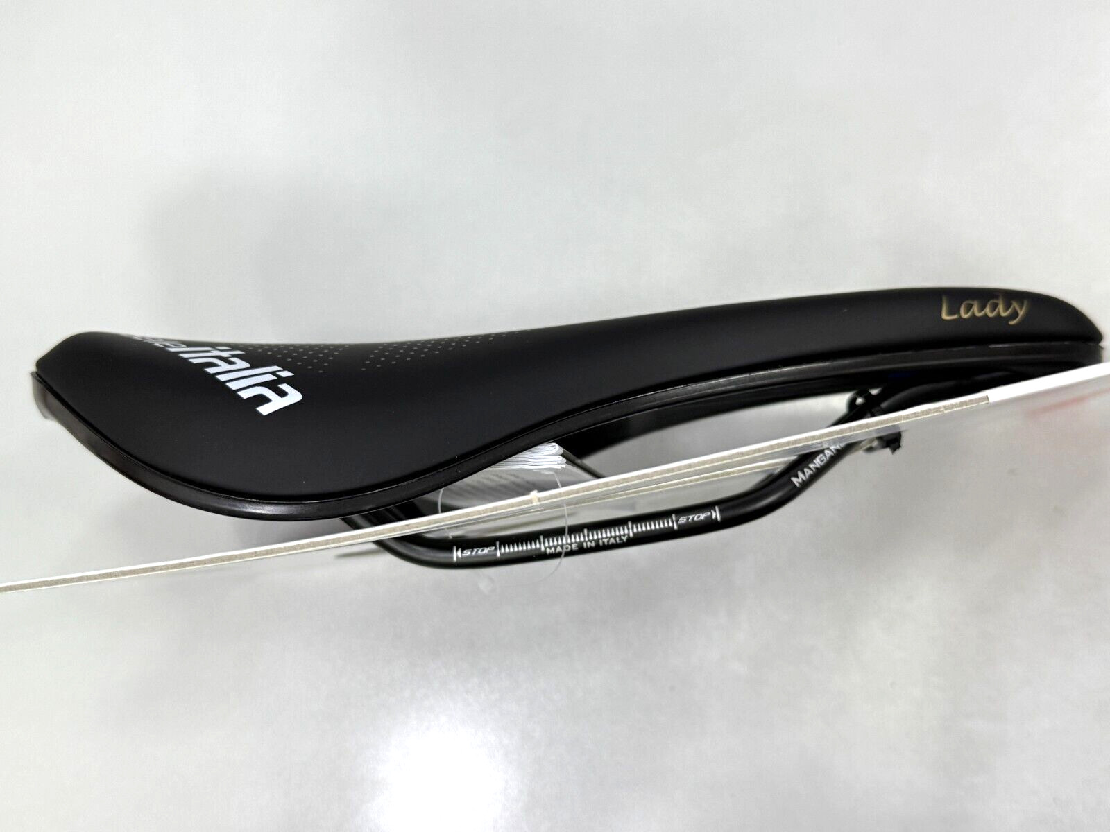 Selle Italia Novus Boost Evo Lady TM Superflow Manganese Saddle L3 (145 x 245mm)