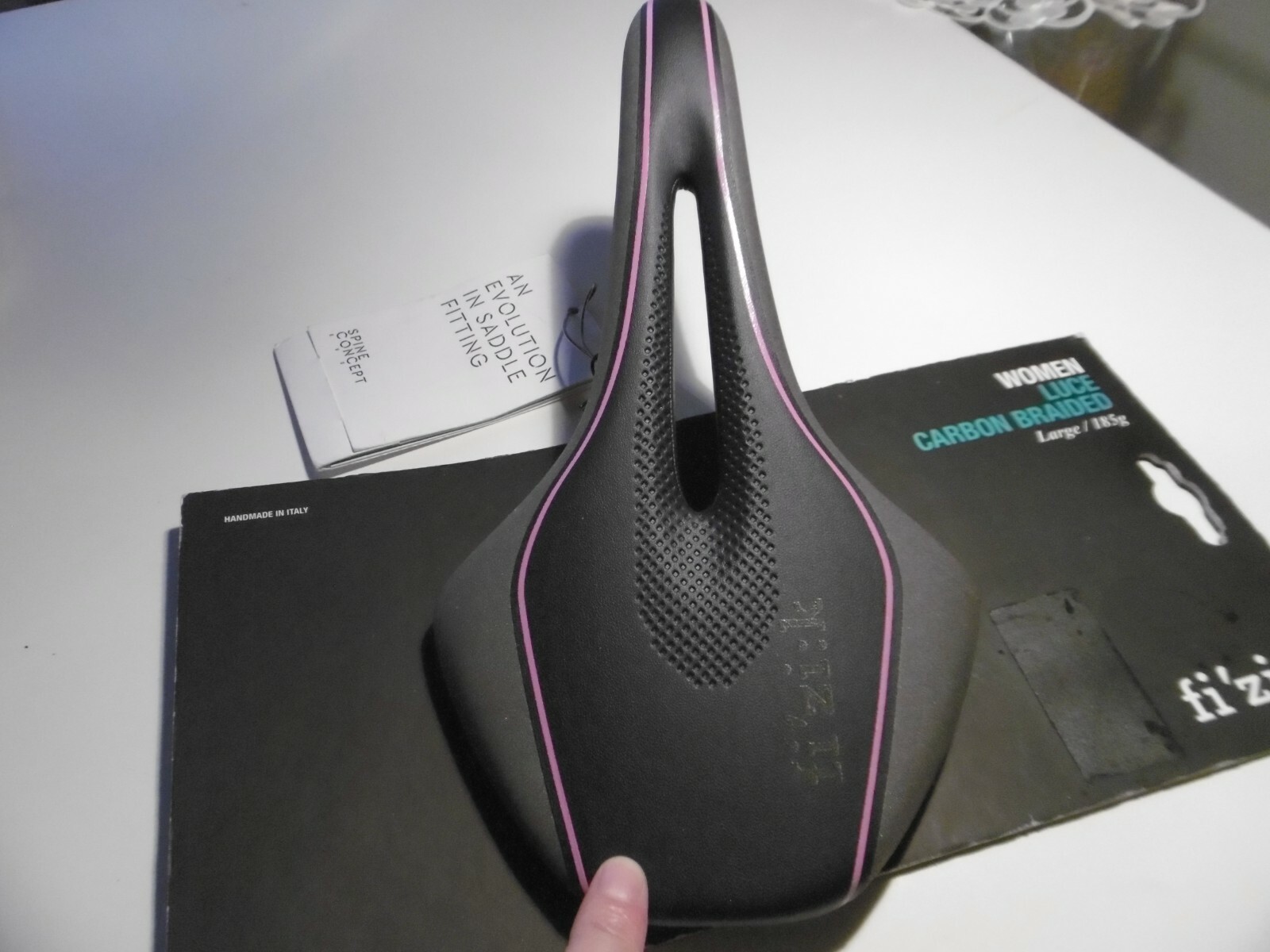 Fizik Luce Carbon Braided Womens Saddles Large 156mm 185g New