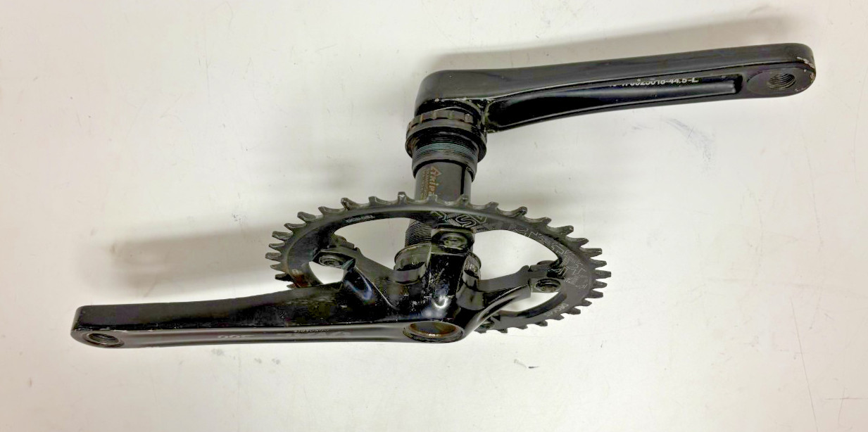Oval Concepts 300 172.5mm Aluminum Crankset Deckas 40t Chainring SRAM Tripeak BB