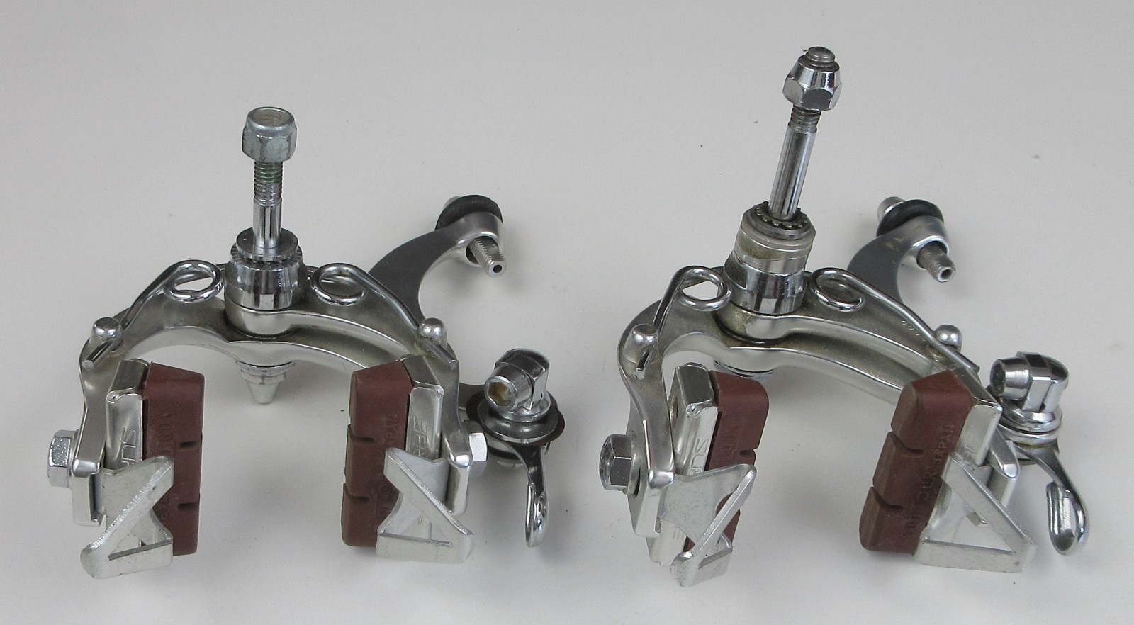 Vintage Suntour Superbe 4000 Caliper Brake Set Excellent!