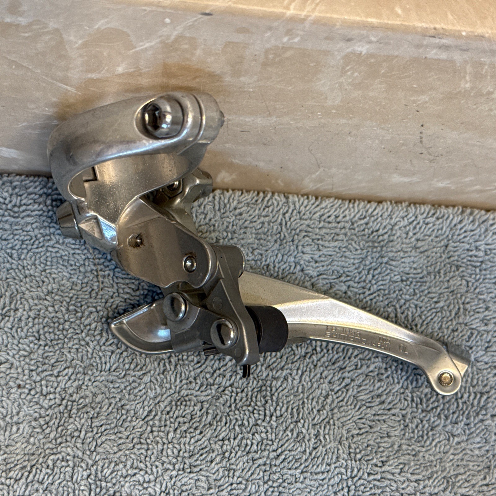 Shimano 105 Braze-on Front Derailleur FD-1055 with 31.8mm clamp 2×6,7,or8 [ssg]