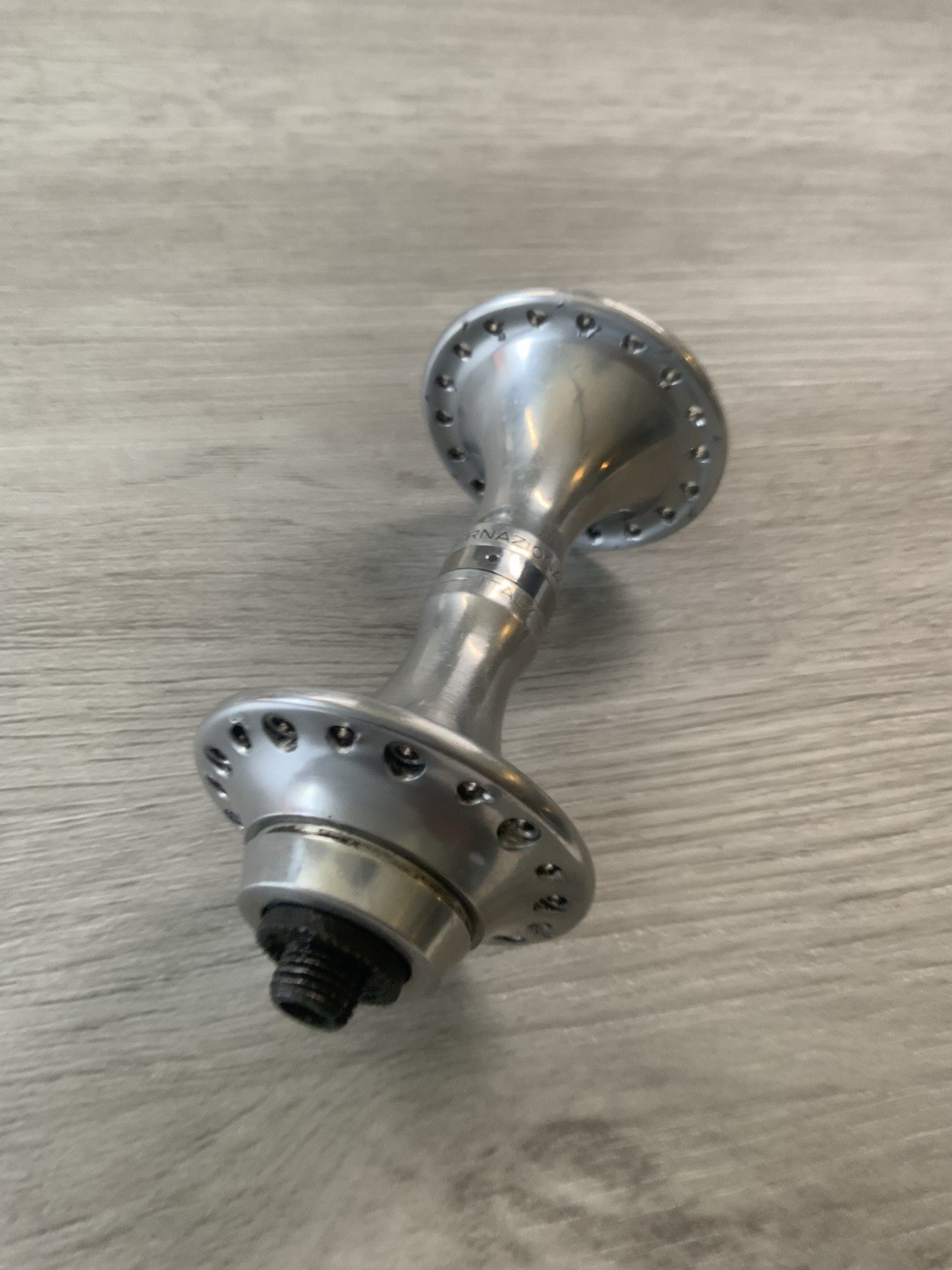 CAMPAGNOLO jC-RECORD FRONT HUB 36 HOLE 100 MM SPACING