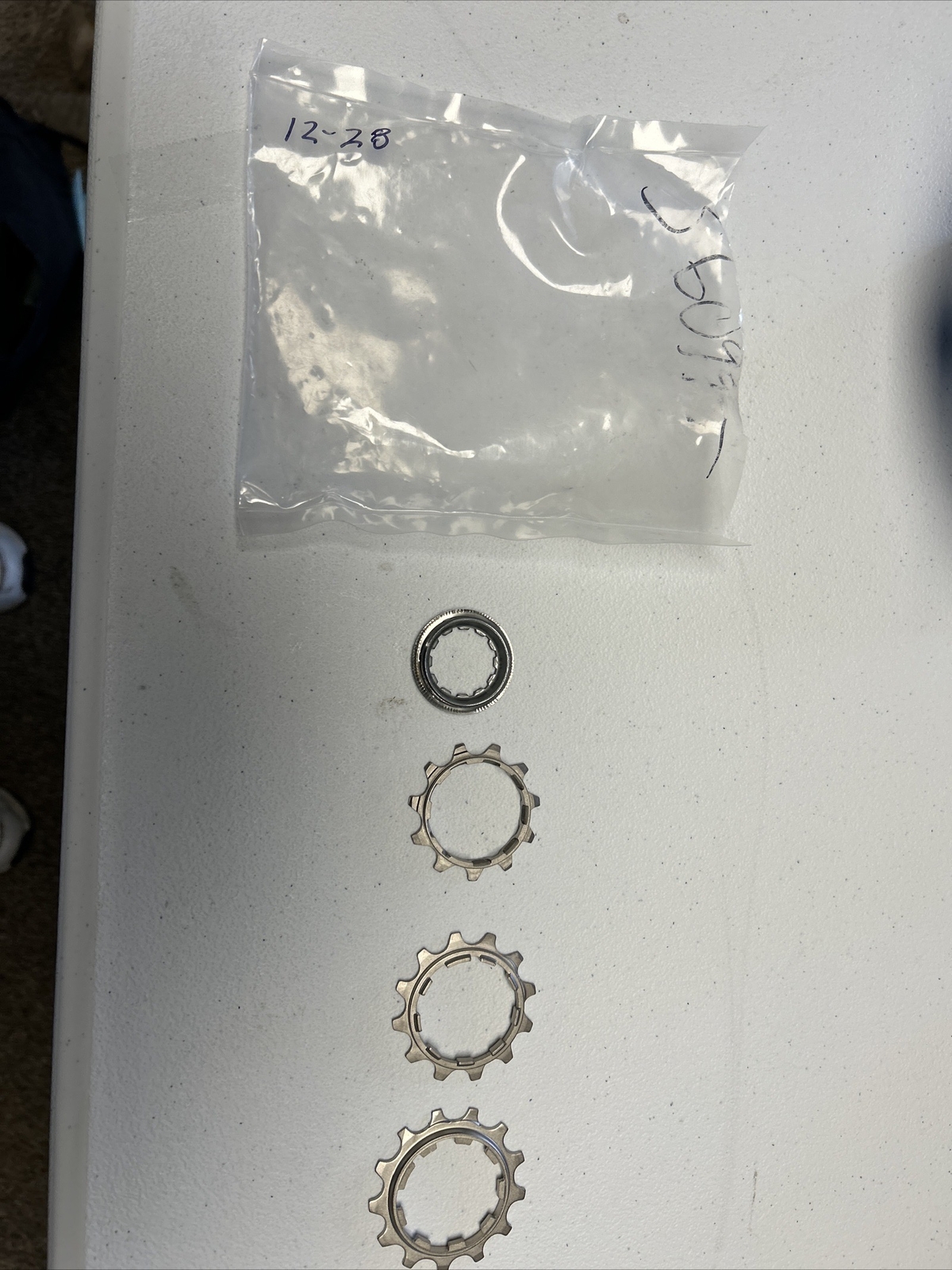 Shimano Ultegra CS-6700 Cassette – 10 Speed, 11-28t, Silver New free shipping