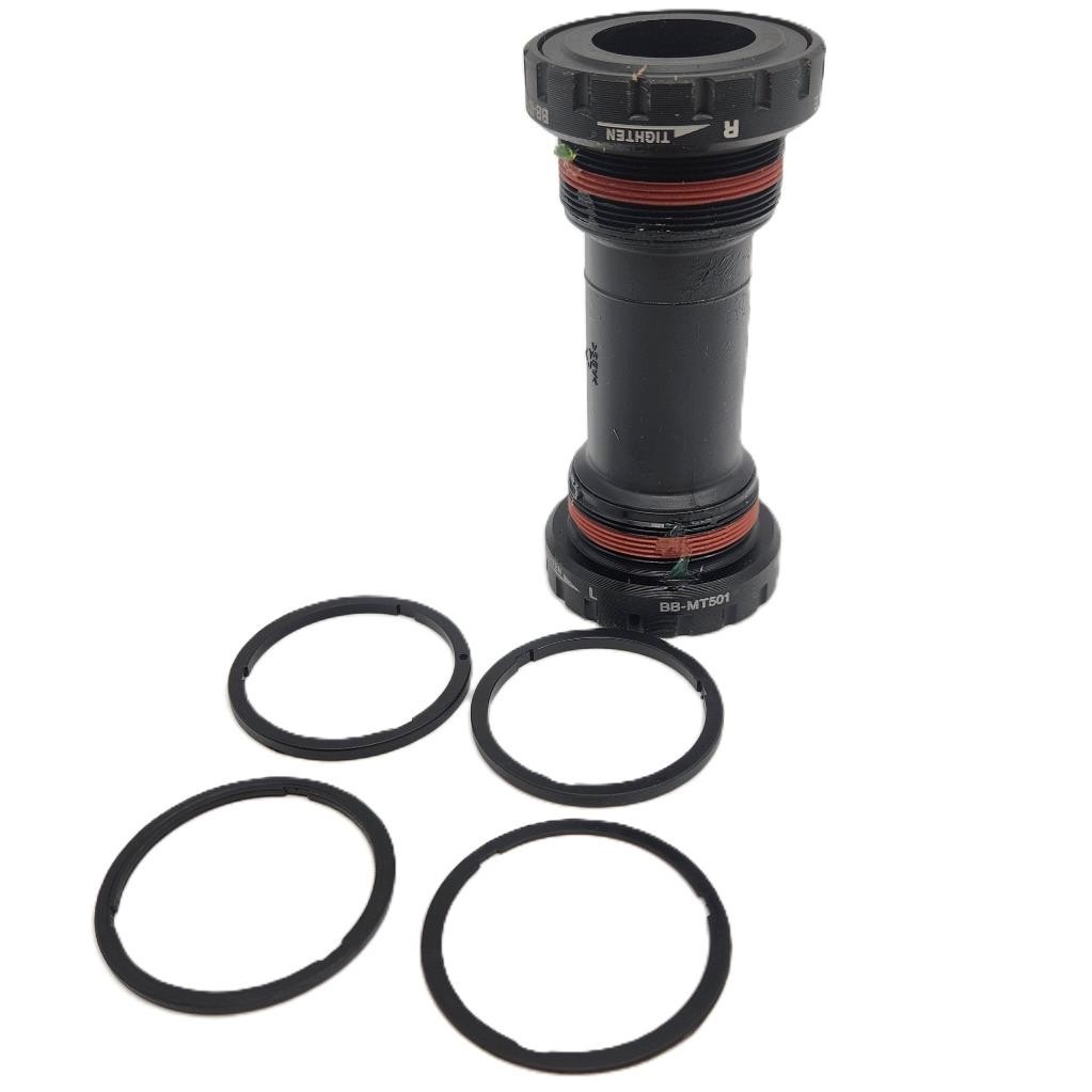 Shimano BB-MT501 English Bottom Bracket 68/73mm fits Hollowtech II Spindle Black