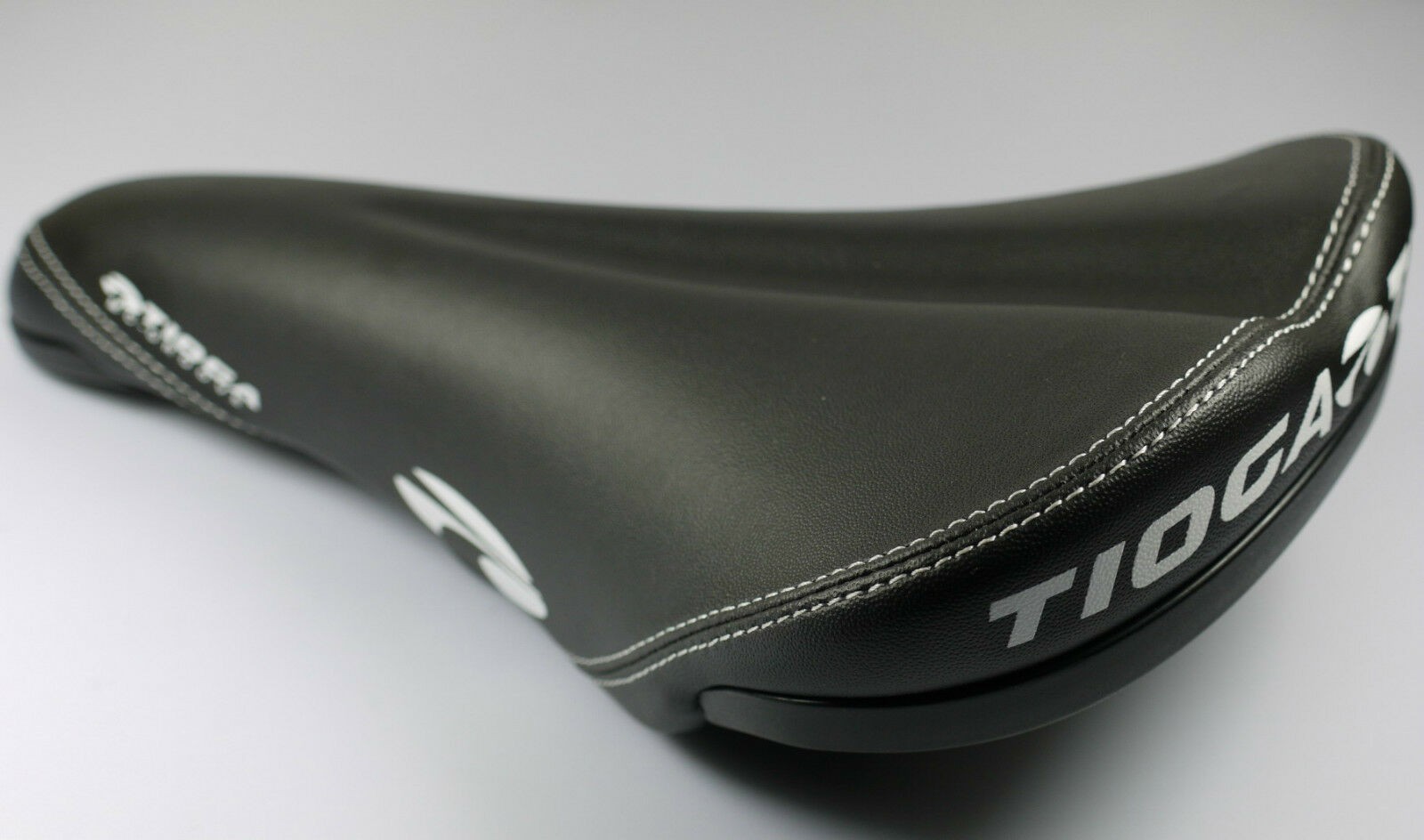 NEW TIOGA MC GROOVE SEAT SADDLE MTB OFFROAD FREERIDE 266MM 136MM BLACK