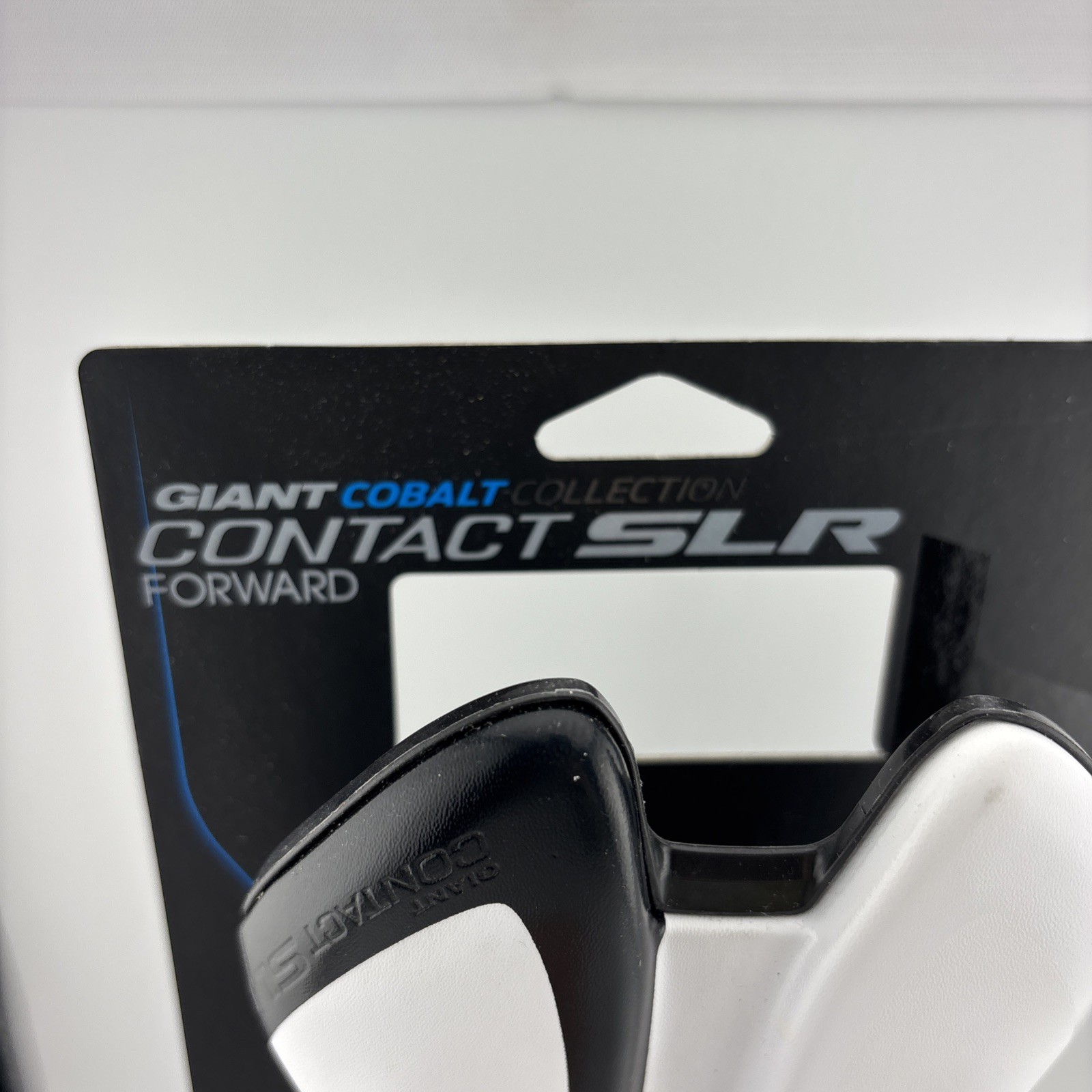 Giant Cobalt Collection Contact SLR Saddle Forward Position Carbon White