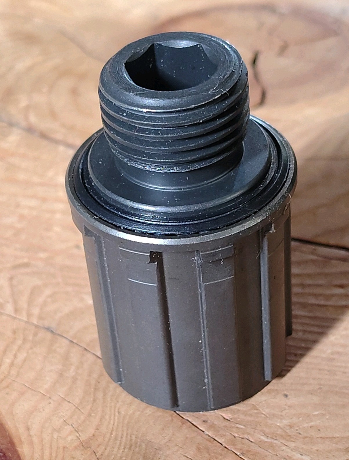 New Shimano FH-MT400 Freehub Body 8/9/10 Speed