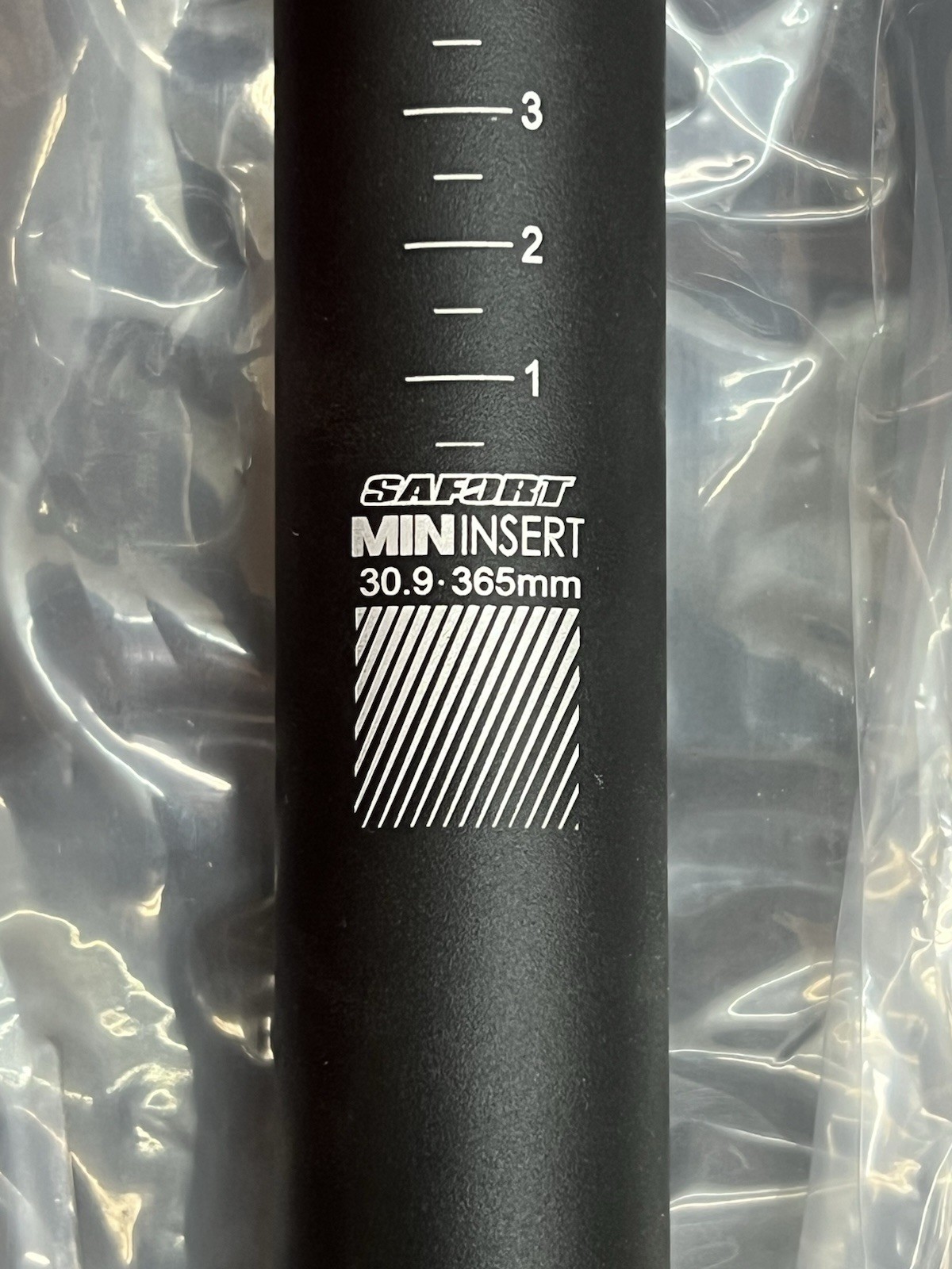 SAFORT SP18 Suspension Seatpost 30.9 x 365mm Aluminum Alloy Black MTB Bike