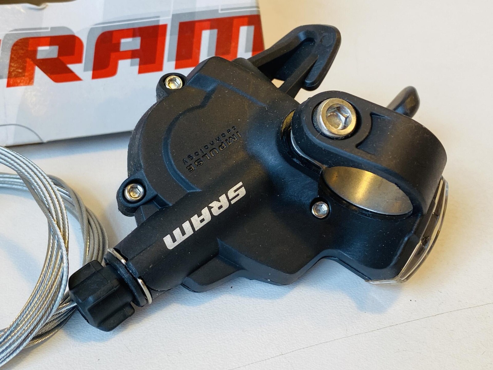 SRAM X4 3×8 Speed Trigger Shifter Set Right & Left