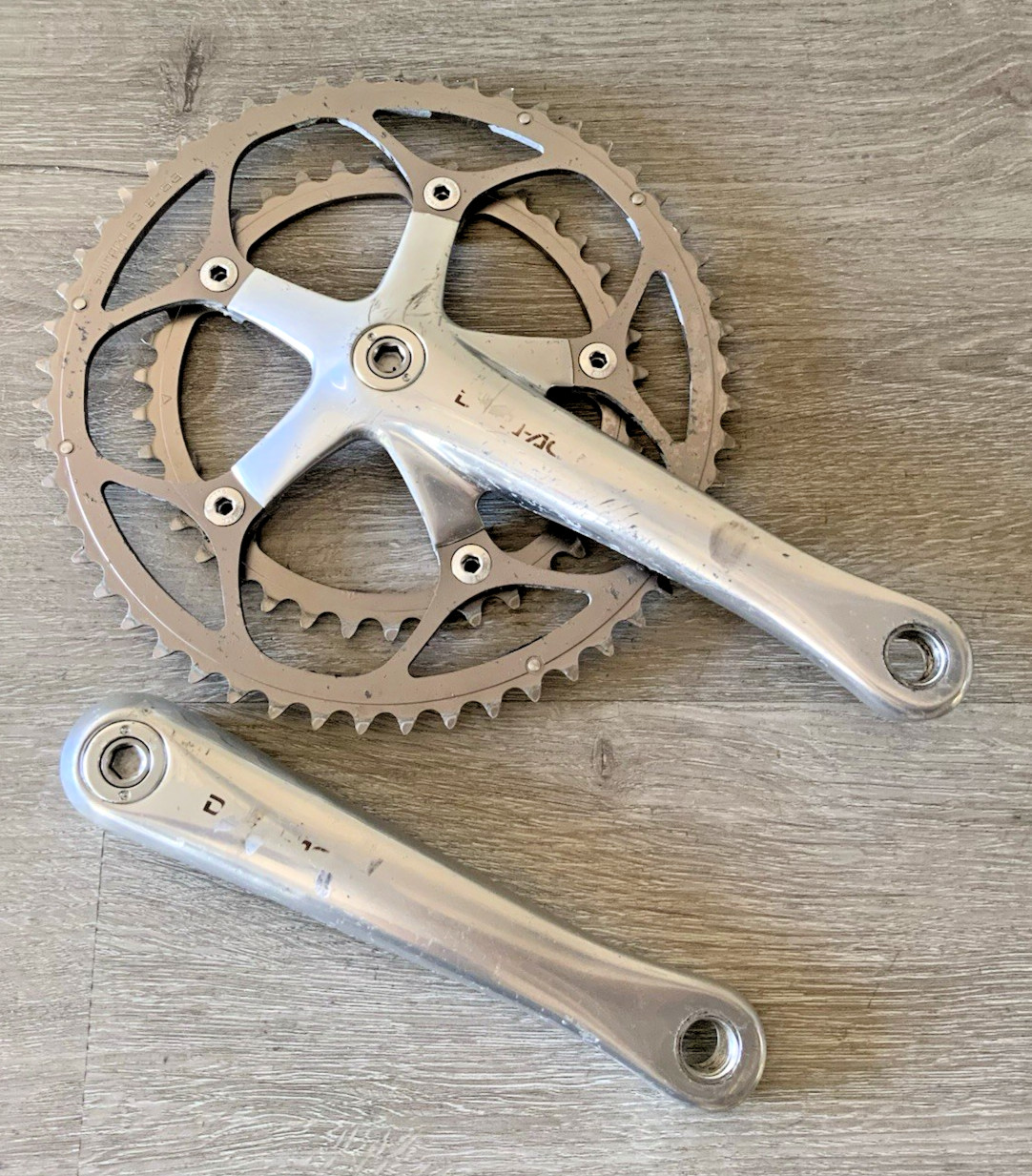 SHIMANO DURA ACE CRANKSET 7700 DOUBLE 172.5 MM ARMS 53-39 TOOTH OCTALINK