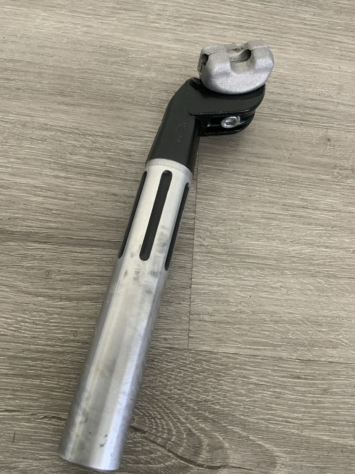 ITM SEAT POST 27.2 MM 215 MM TOTAL LENGTH 292 GRAMS