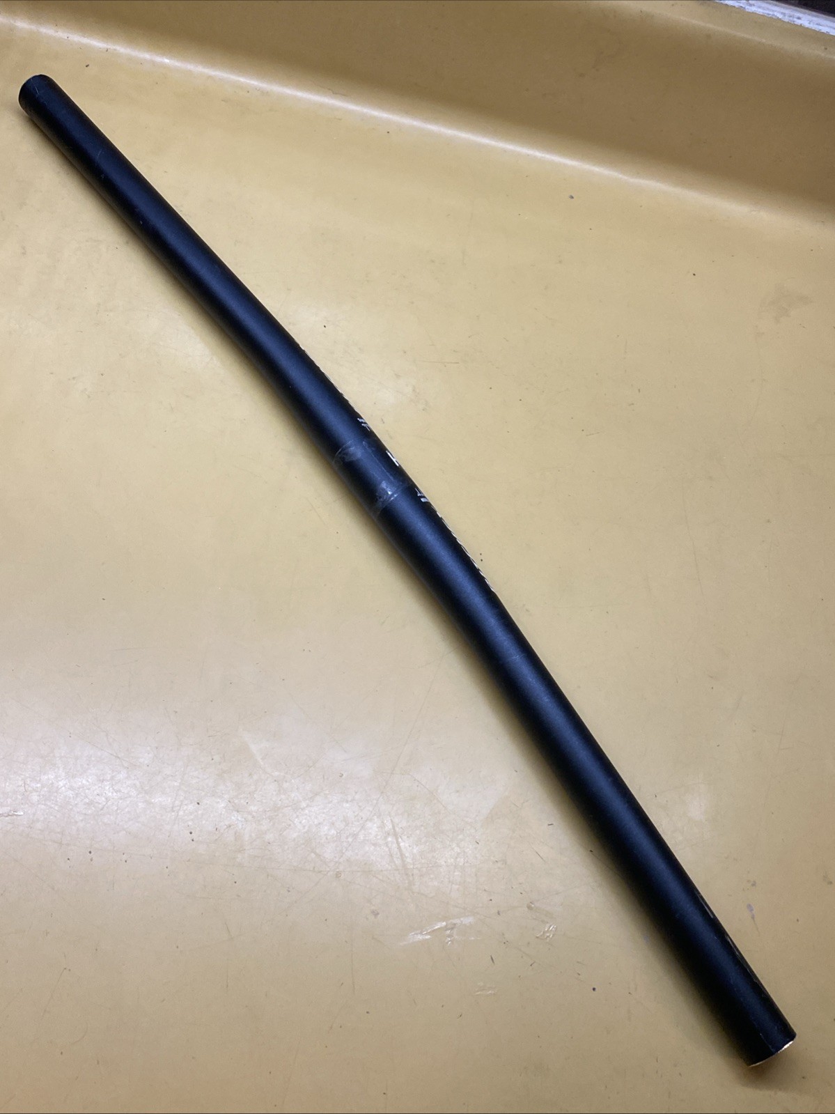 Black Ritchey WCS 570mm x 25.4mm Aluminum Flat Handlebar
