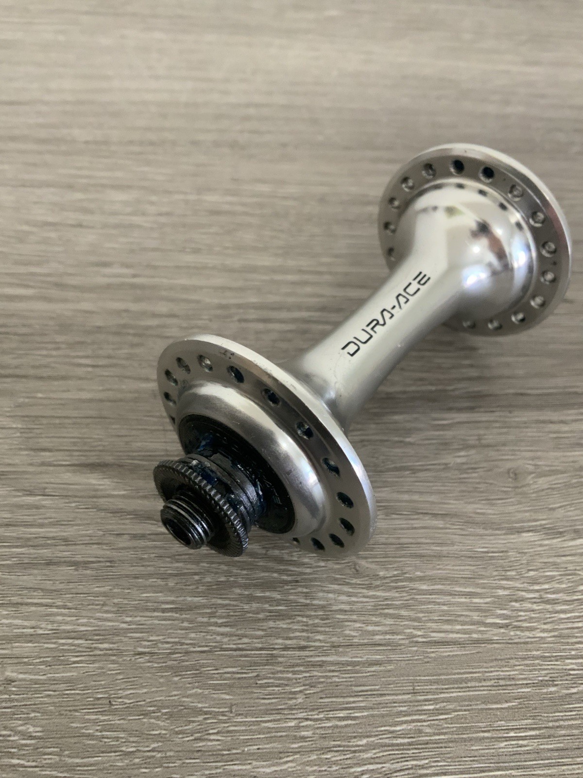 SHIMANO DURA ACE FRONT HUB 36 HOLE 100 MM SPACING MODEL 7400 SERVICED