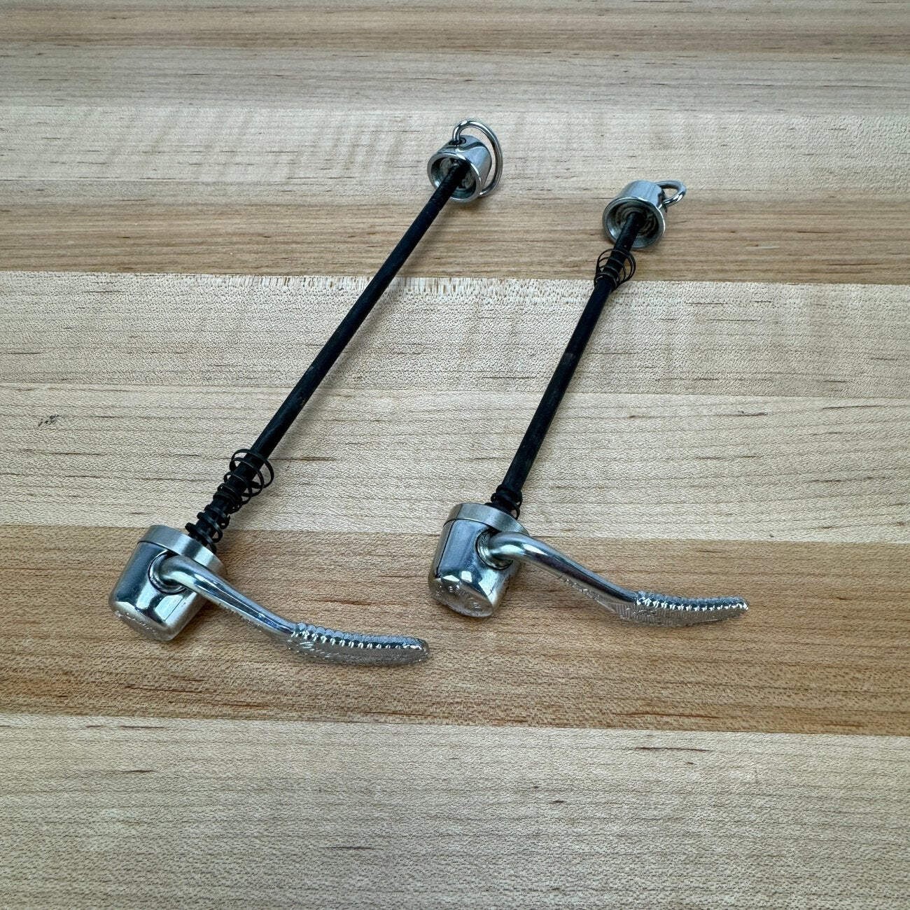 Light Use! Campagnolo Brev Front and Rear 100/130mm Quick Release Skewers