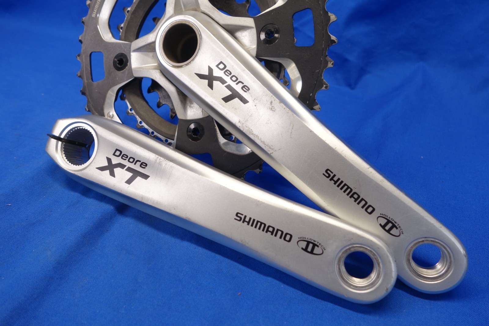 Shimano Deore XT FC-M770 3 x 9 MTB Bike Crankset, 44/32/22t, 175mm