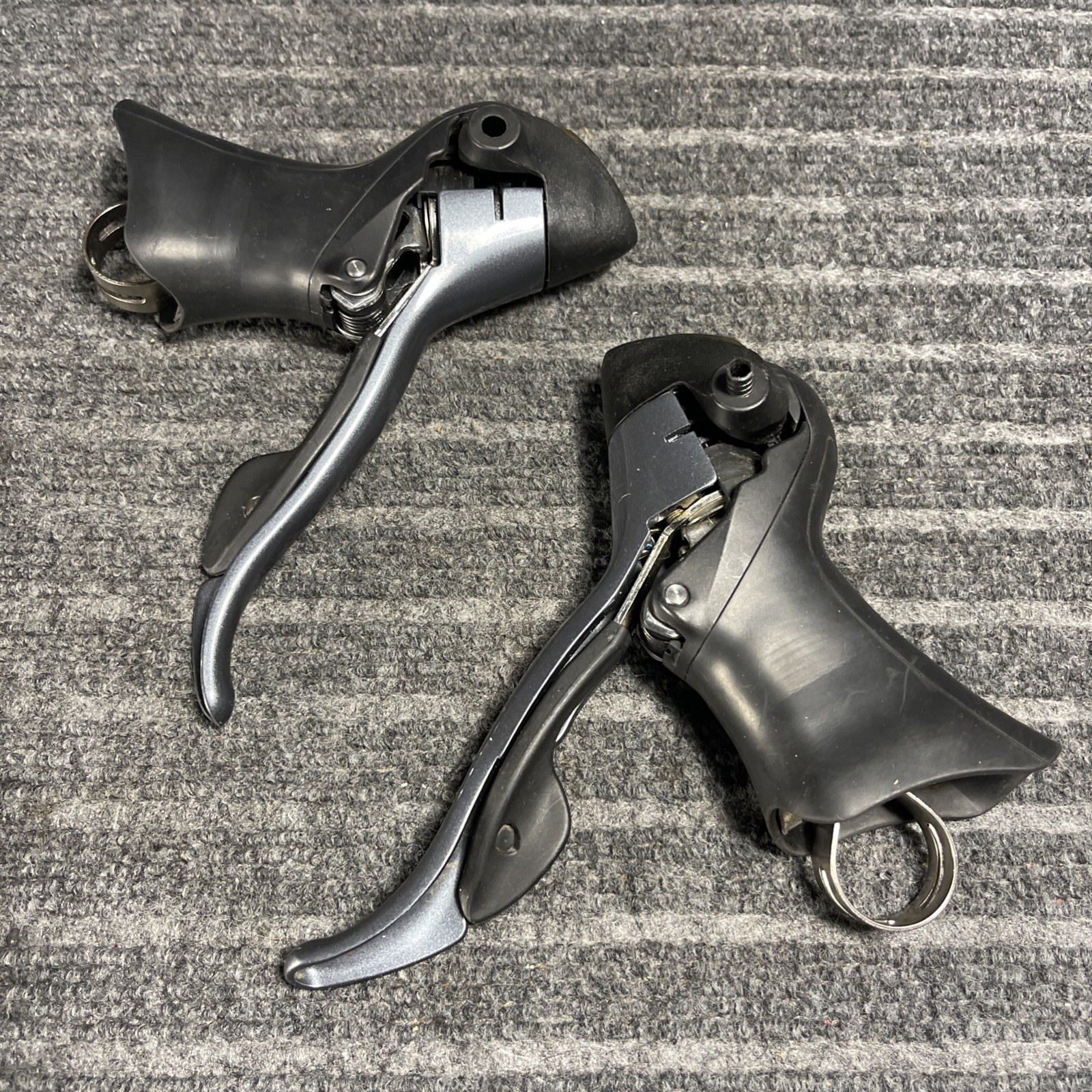 Shimano Claris ST-2400 Shifter Brake Levers 2×8 Left/Right STI Japan Road Bike