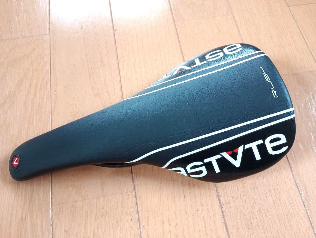 Astute ASTVTE RUSH saddle carbon rail