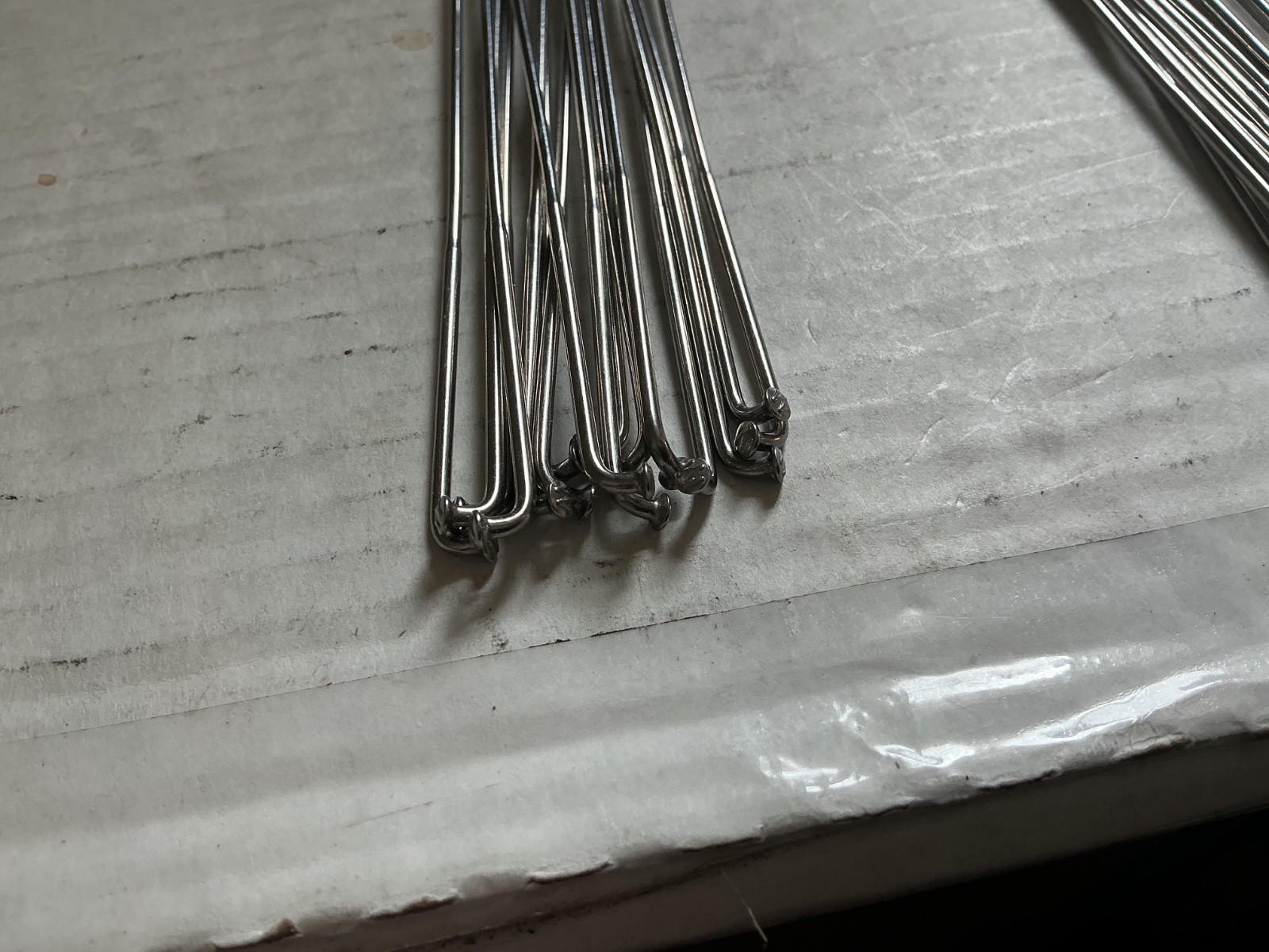 260mm 14/17/14 Wheelsmith spokes/nips
