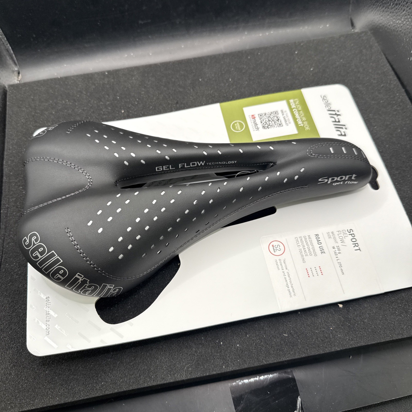 Selle Italia Sport Gel Flow Cycling Saddle Seat S2 140mm (9419-40)