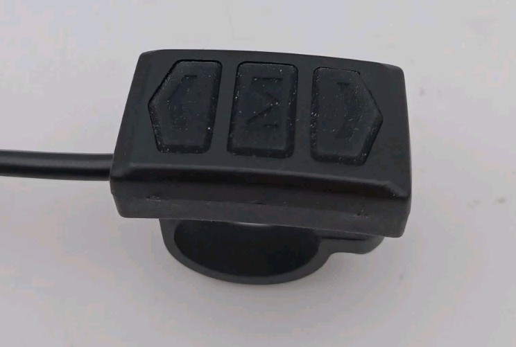 M5 LCD Display for E‑Bikes – Speed/Battery/Time Monitor – Waterproof Connector