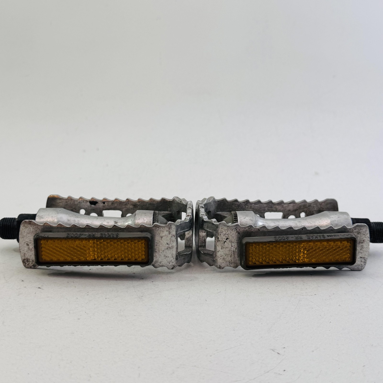 Vintage Sakae RR-4002 Platform Bike Pedals Pair 9/16 in Silver Reflectors A81