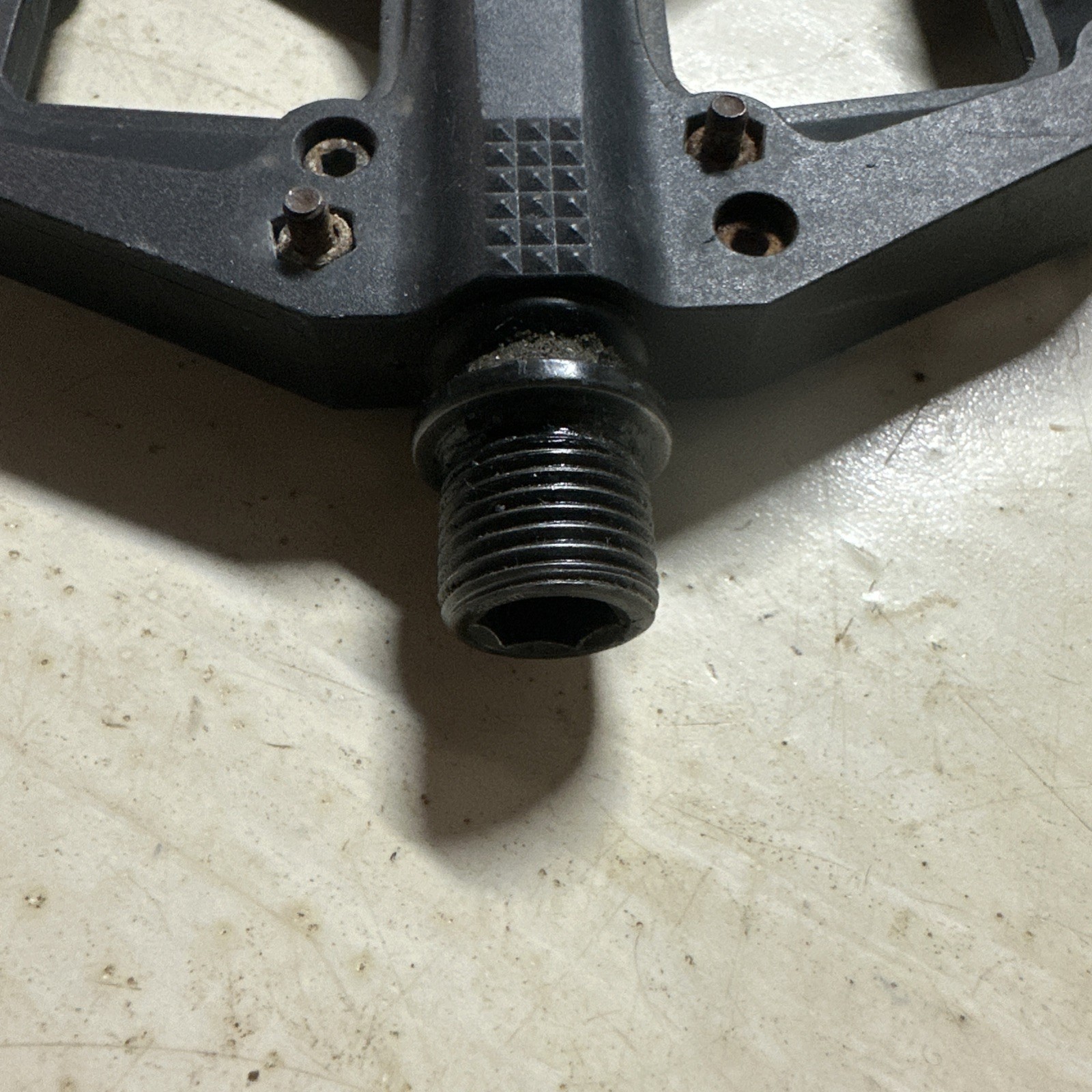 RIGHT Pedal Crank Brothers Stamp 1 Flat Platform Replace Black Mountain Bike Fix