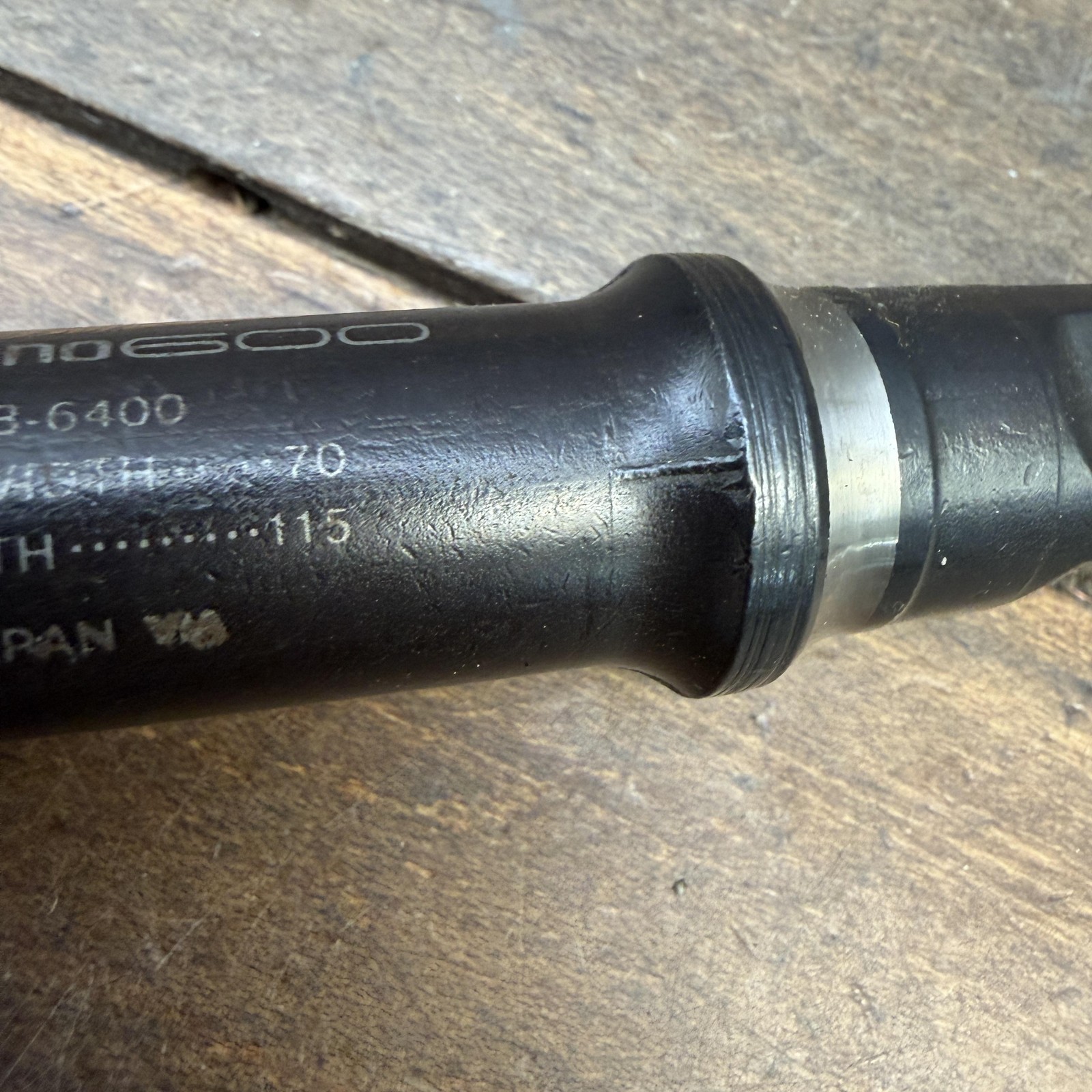 Vintage Shimano 600 BB-6400 Bottom Bracket Spindle NOS 70mm ITA 115mm JIS Japan