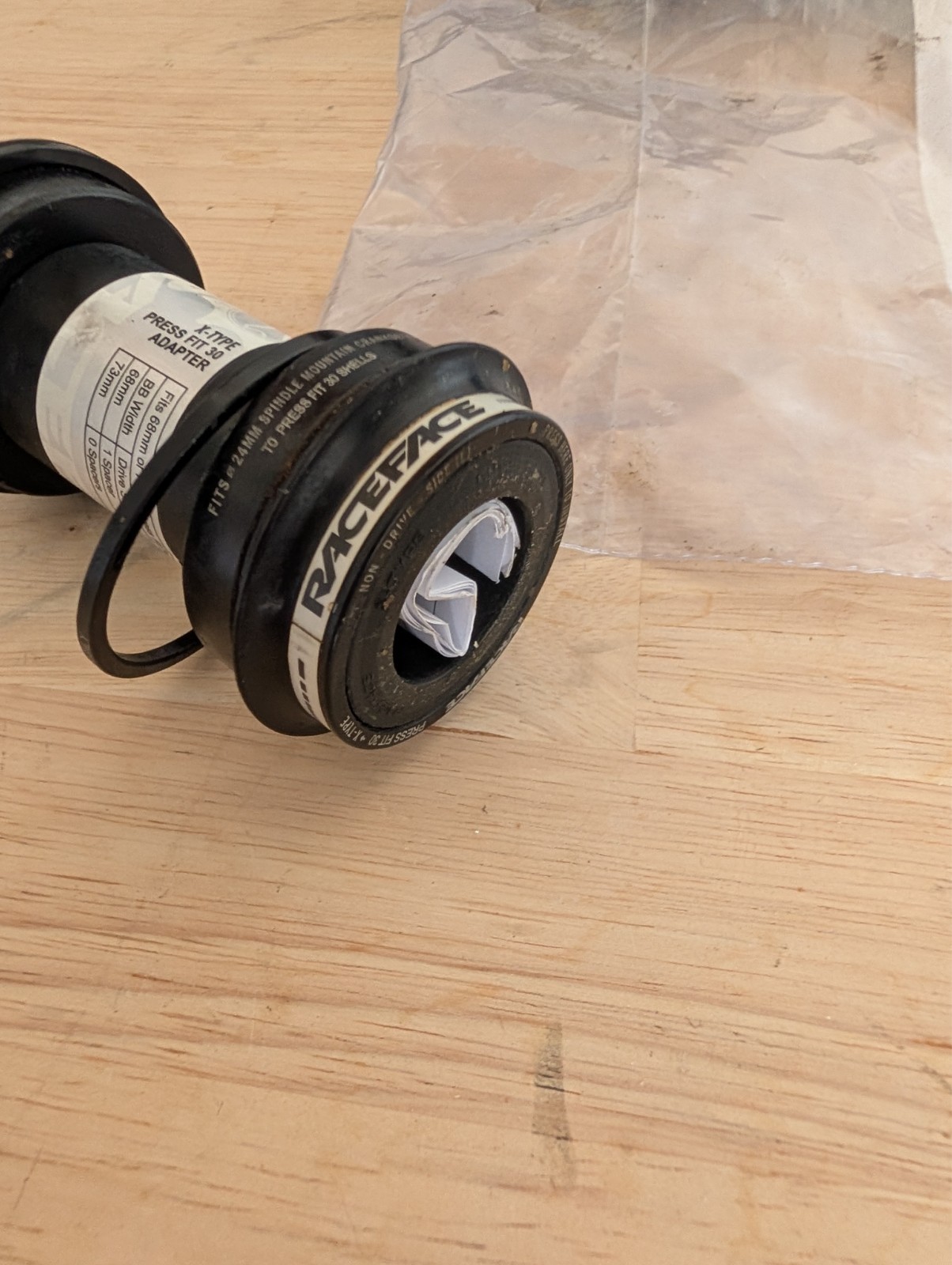 RaceFace X-Type Press Fit 30 Bottom Bracket — PF30 68/73mm — 24mm Spindle