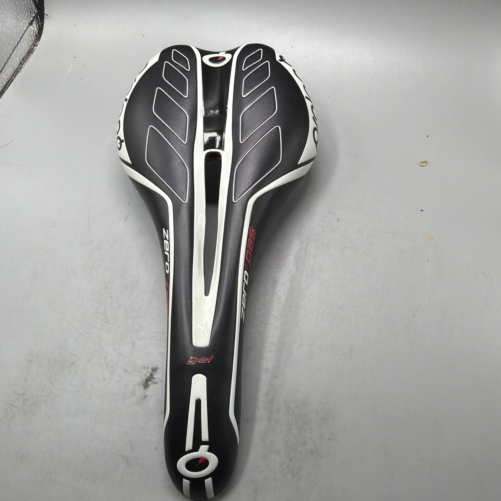 Prologo Zero Pass Gel Bicycle Saddle Pro Ti 1.4