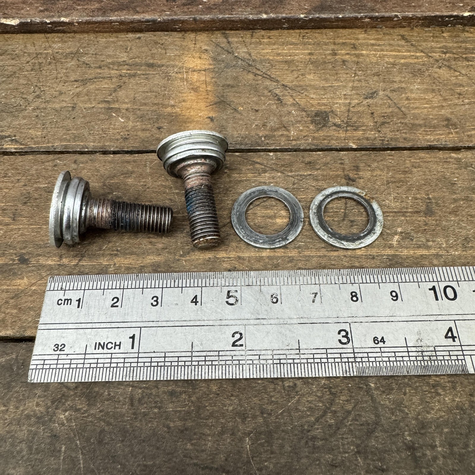 Vintage Campagnolo Crank Arm Fixing Bolts Pair Made in Italy Hex Allen Washers