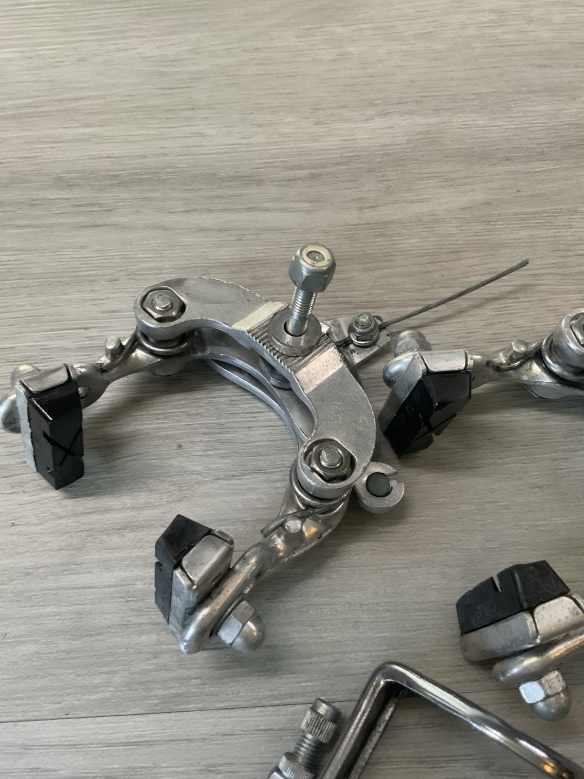 WEINMANN 610 BRAKE CALIPERS CENTER-PULL 55-65 MM REACH STRADDLES FRONT GUIDE
